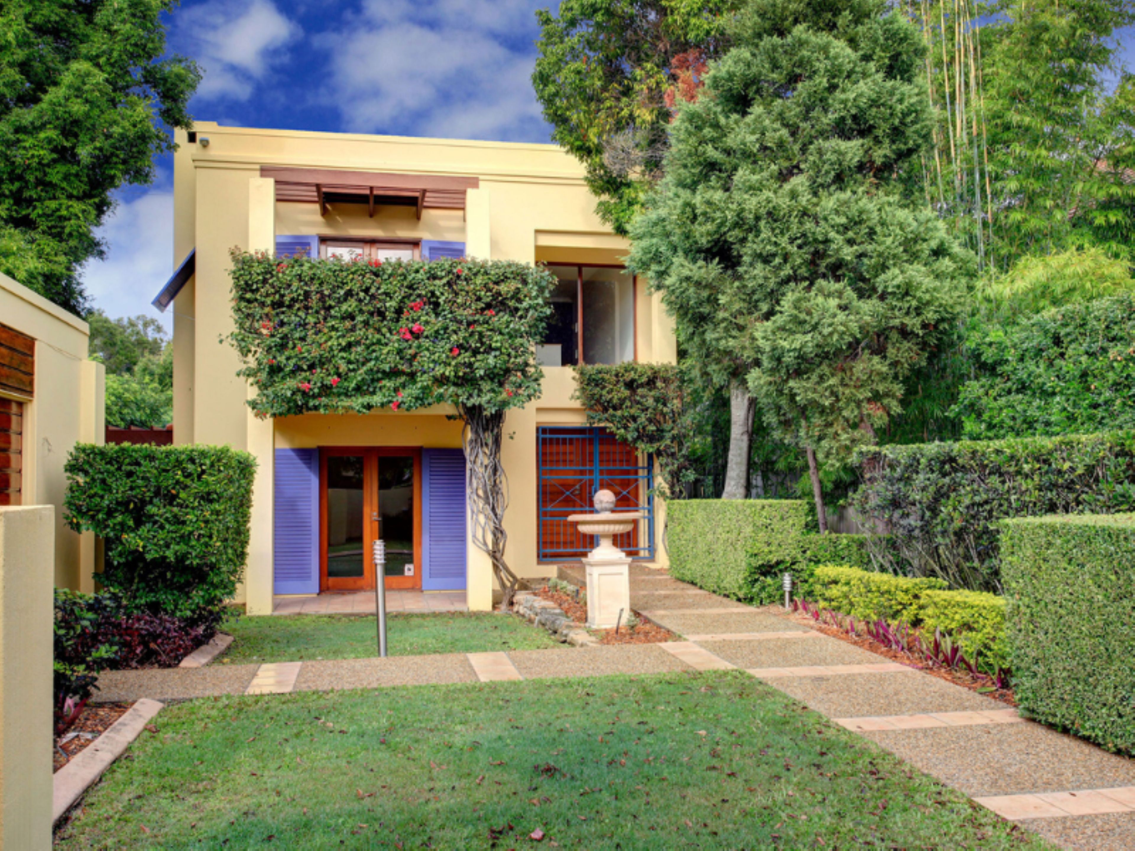 18 Dudley Street, Sherwood, QLD 4075