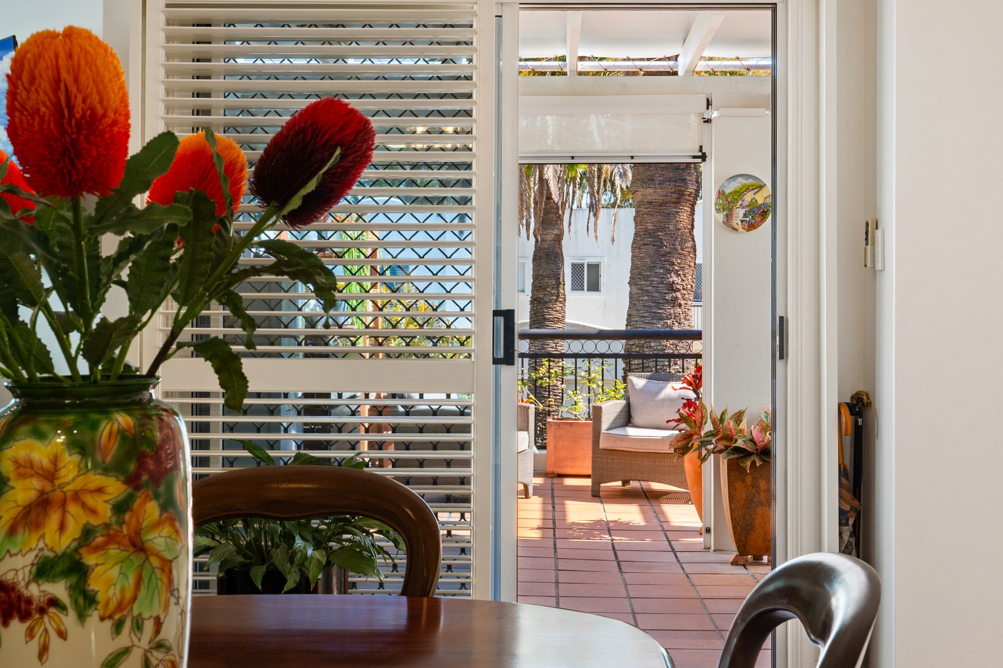 6 Central/100 Cotlew Street East — photo from Ray White Broadbeach