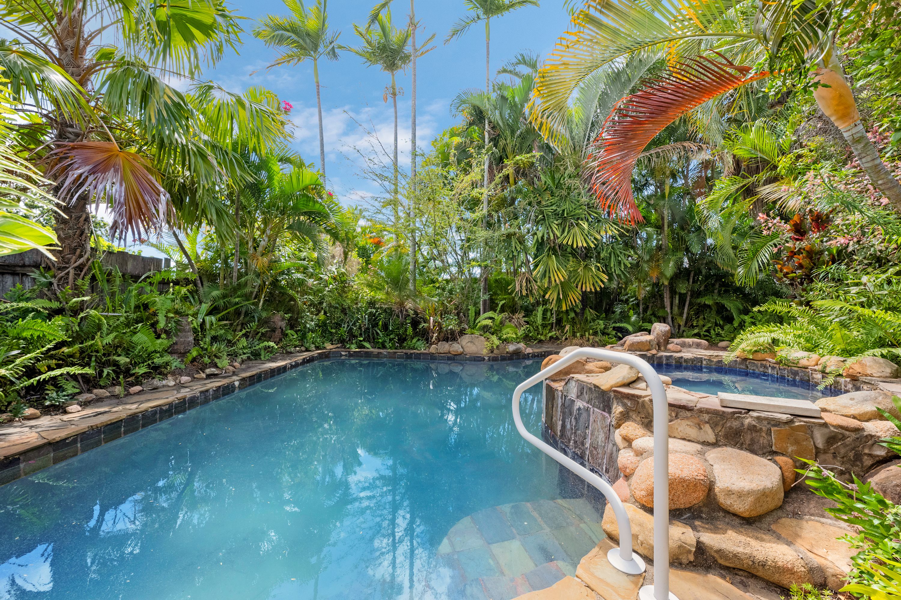 50 Bainbridge Street, Heatley, QLD 4814