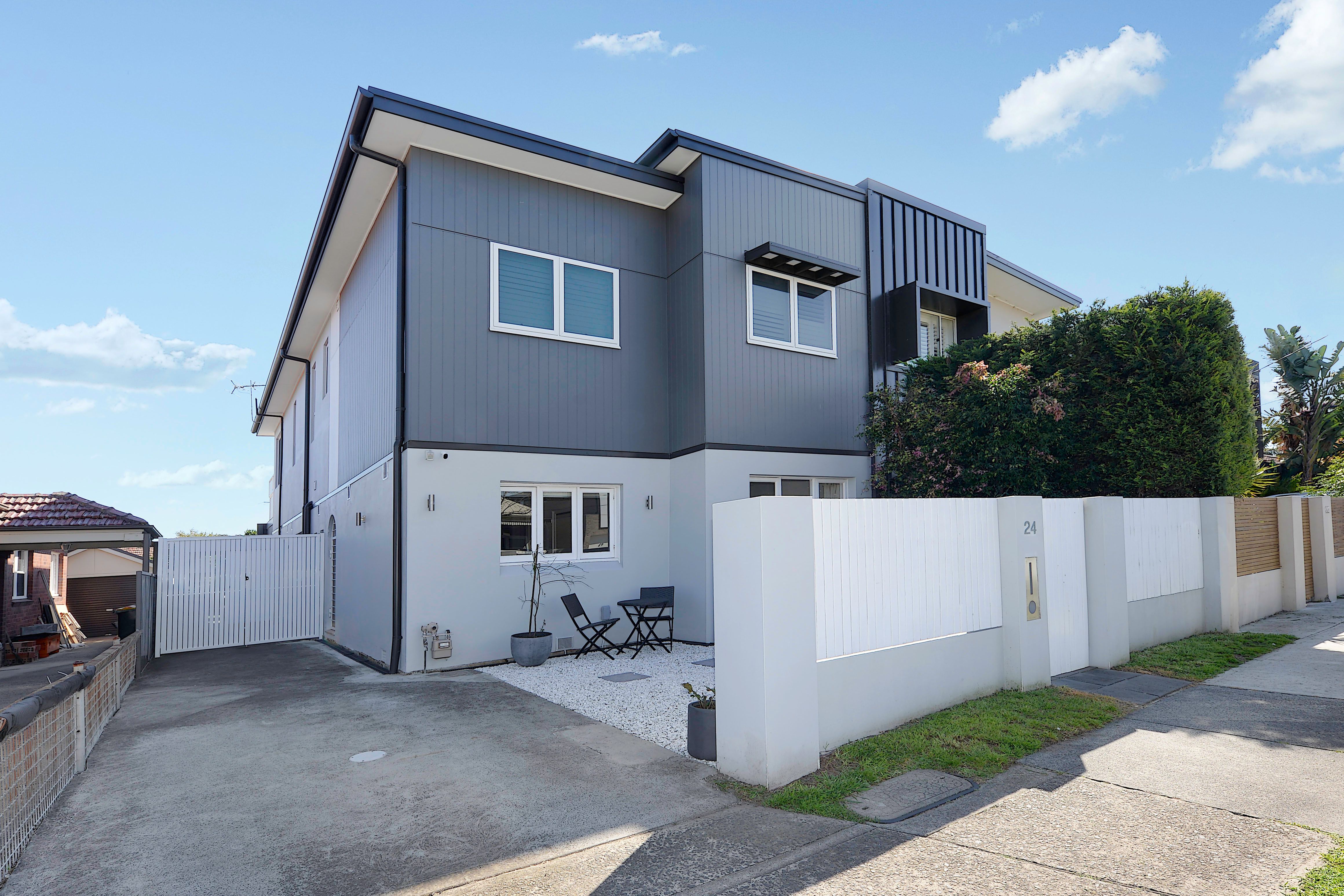 24 Middlemiss Street, Mascot NSW 2020