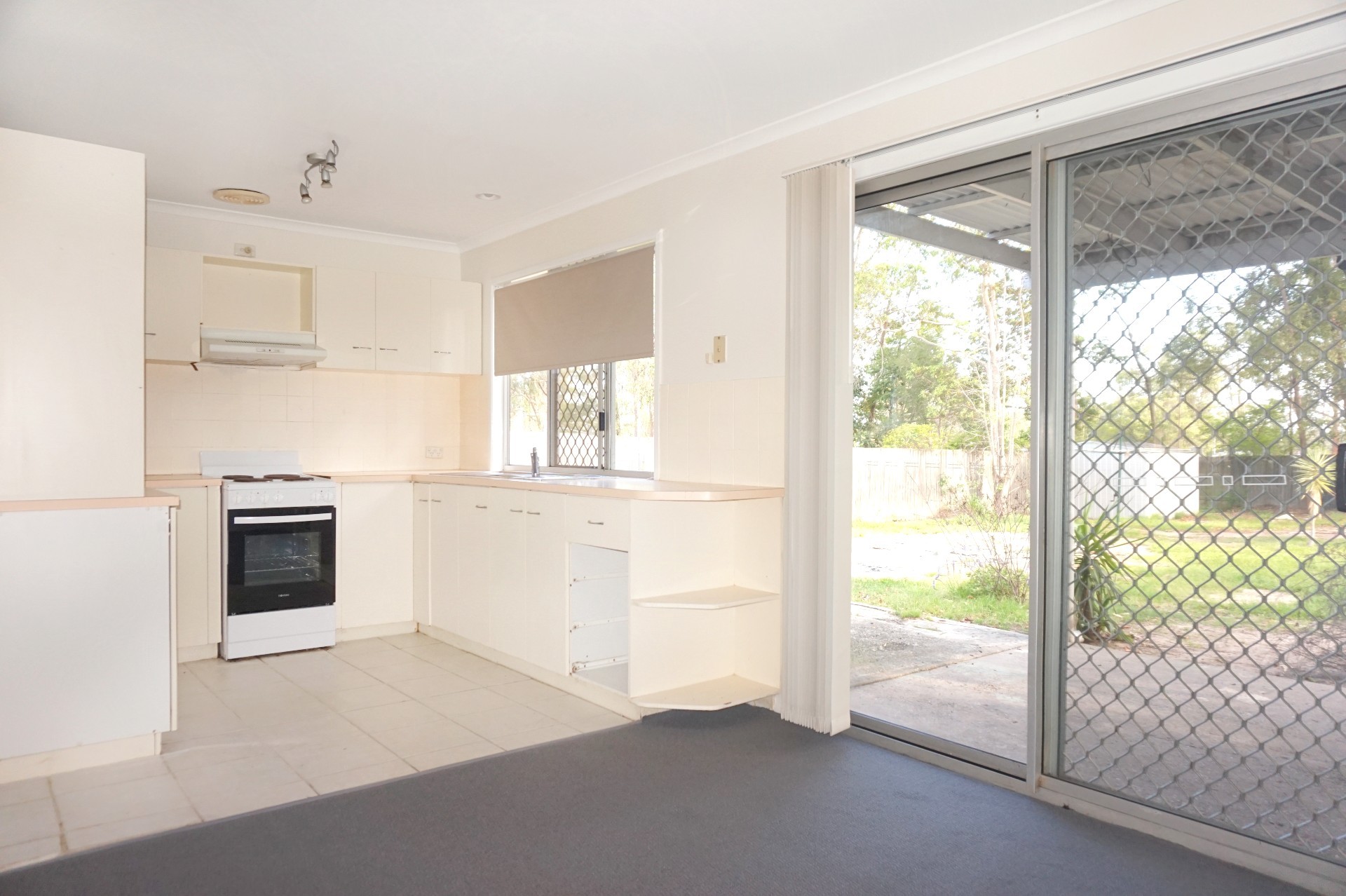 44 Hickory Street, Marsden, QLD 4132