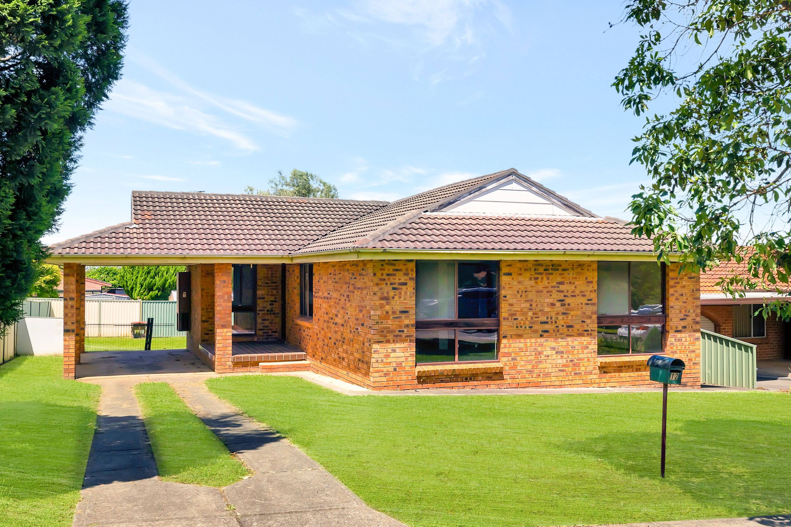 12 Lily Street, Wetherill Park NSW 2164