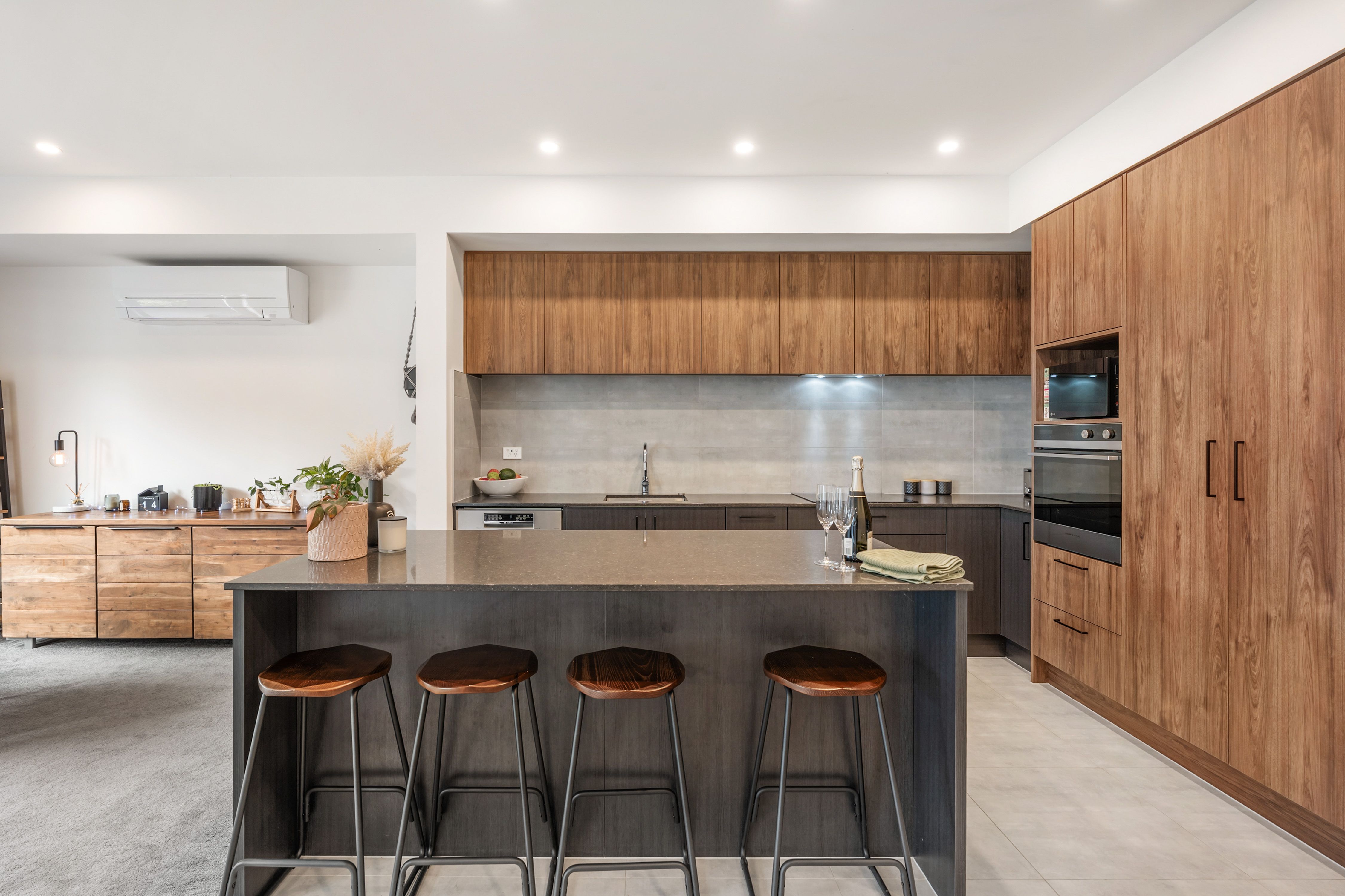 296 Jack Lachlan Drive, Beachlands, Manukau City