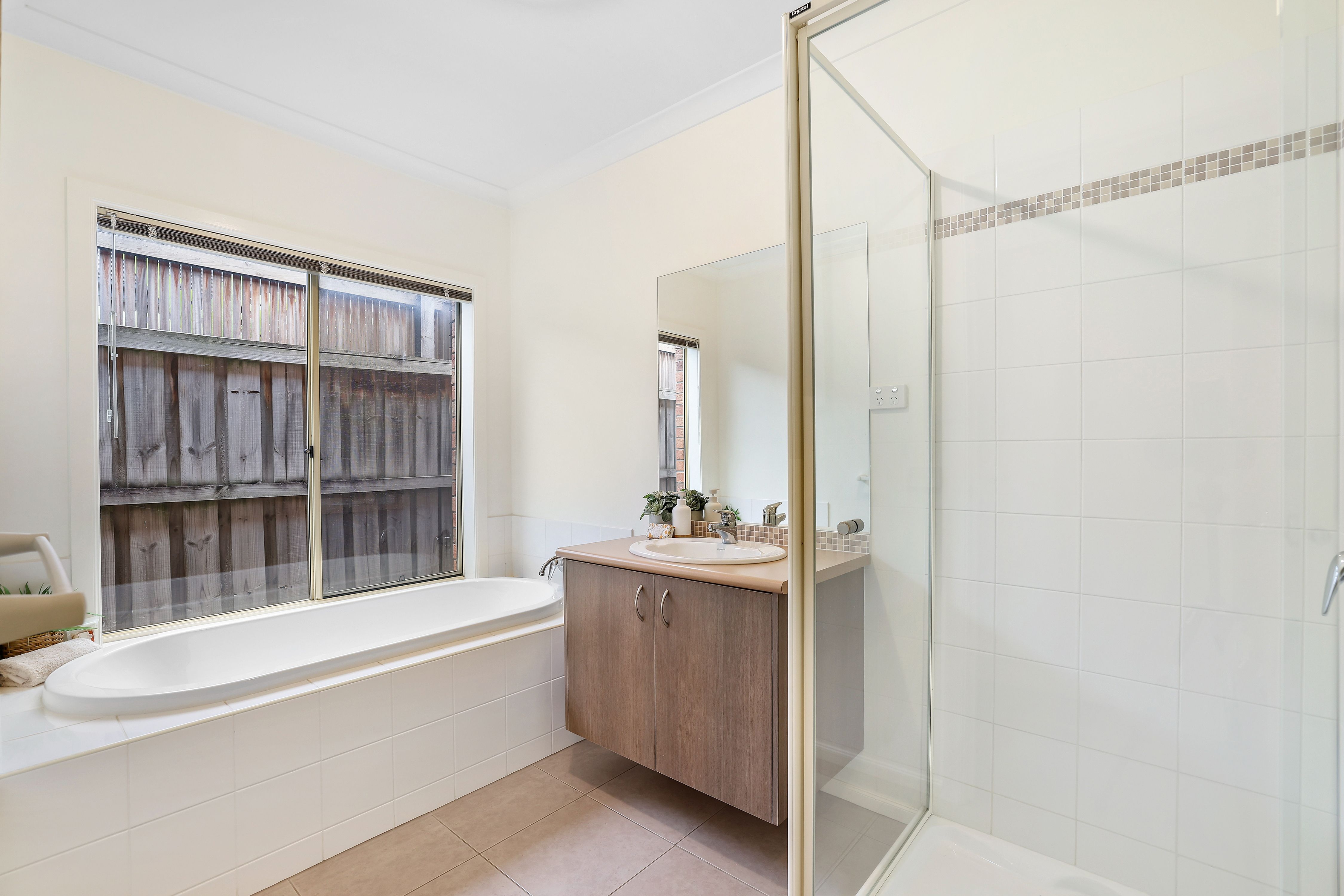 25 Viewgrand Rise, Lysterfield, VIC 3156
