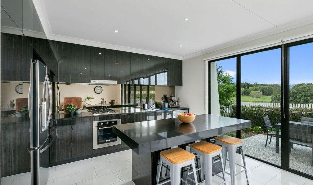 75 Peninsular Drive, Robina, QLD 4226