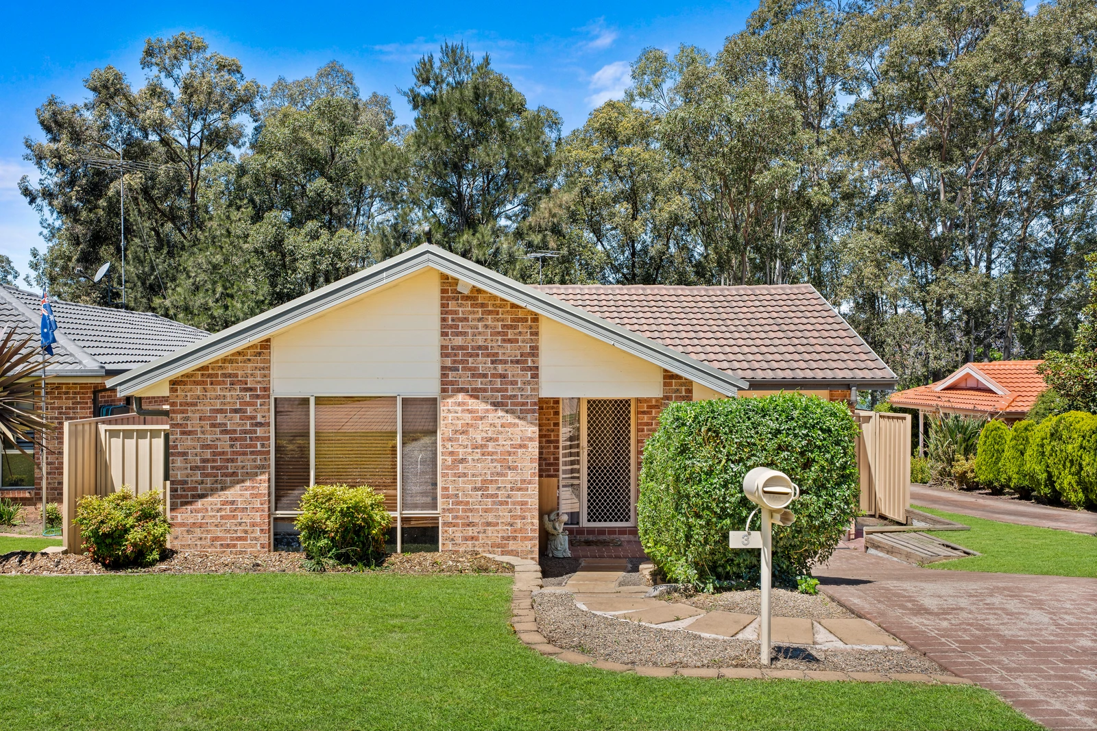 3 Cotula Place, Glenmore Park, NSW 2745
