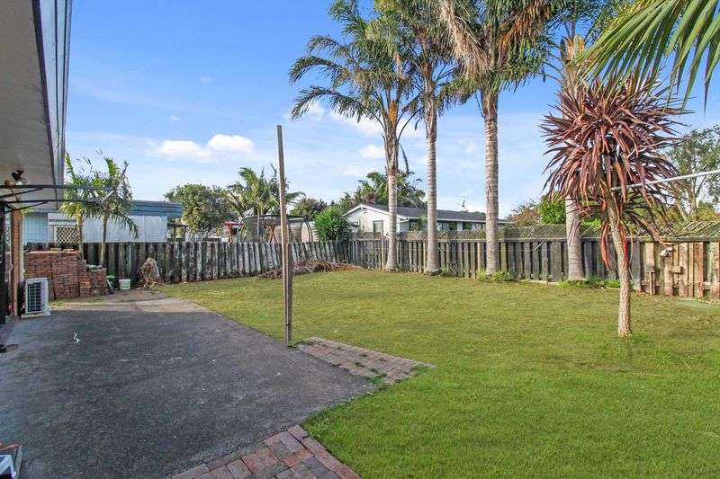 12 Chichester Drive photo 11