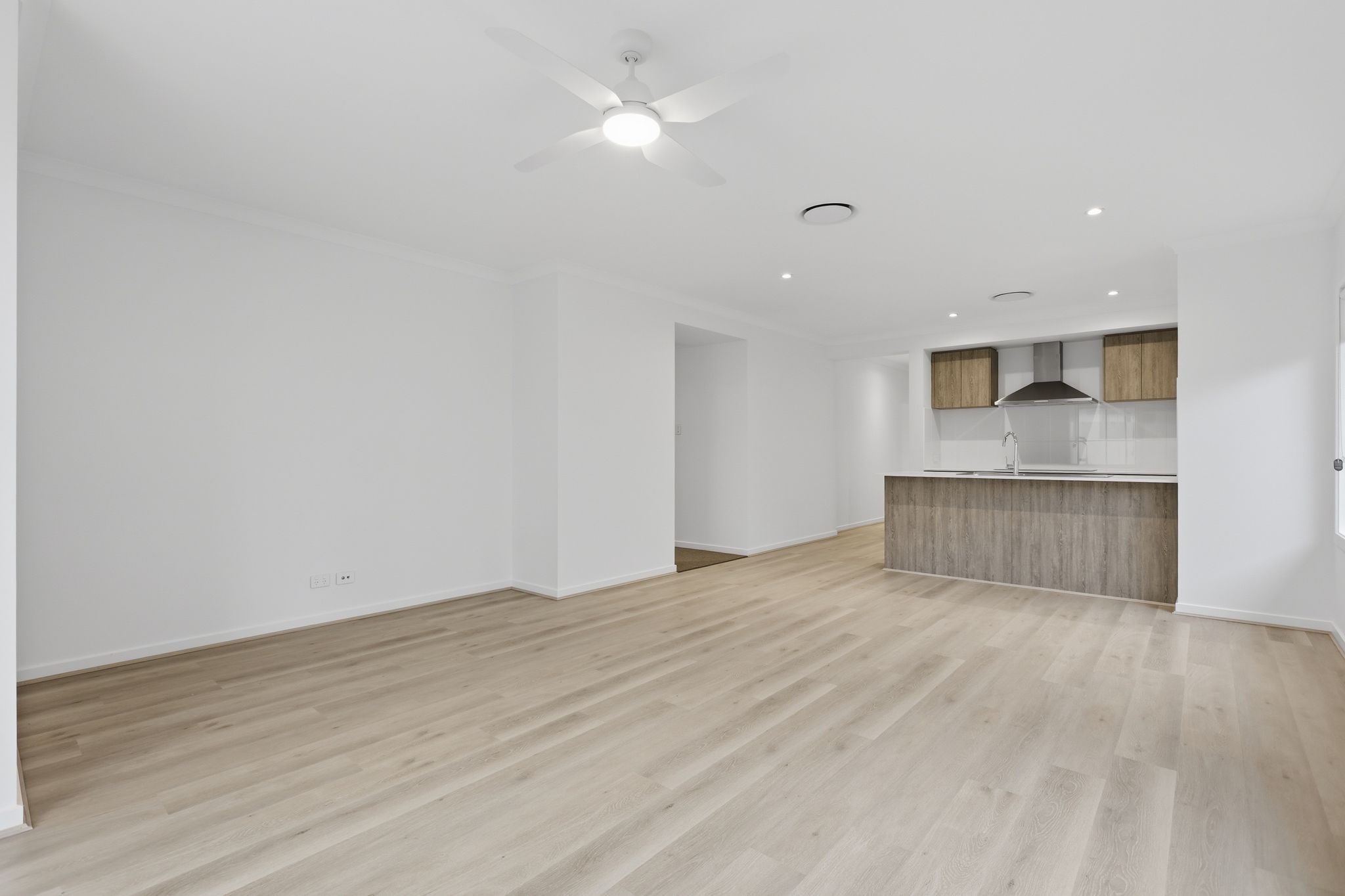 14 Barnett Avenue — photo 8 of 16