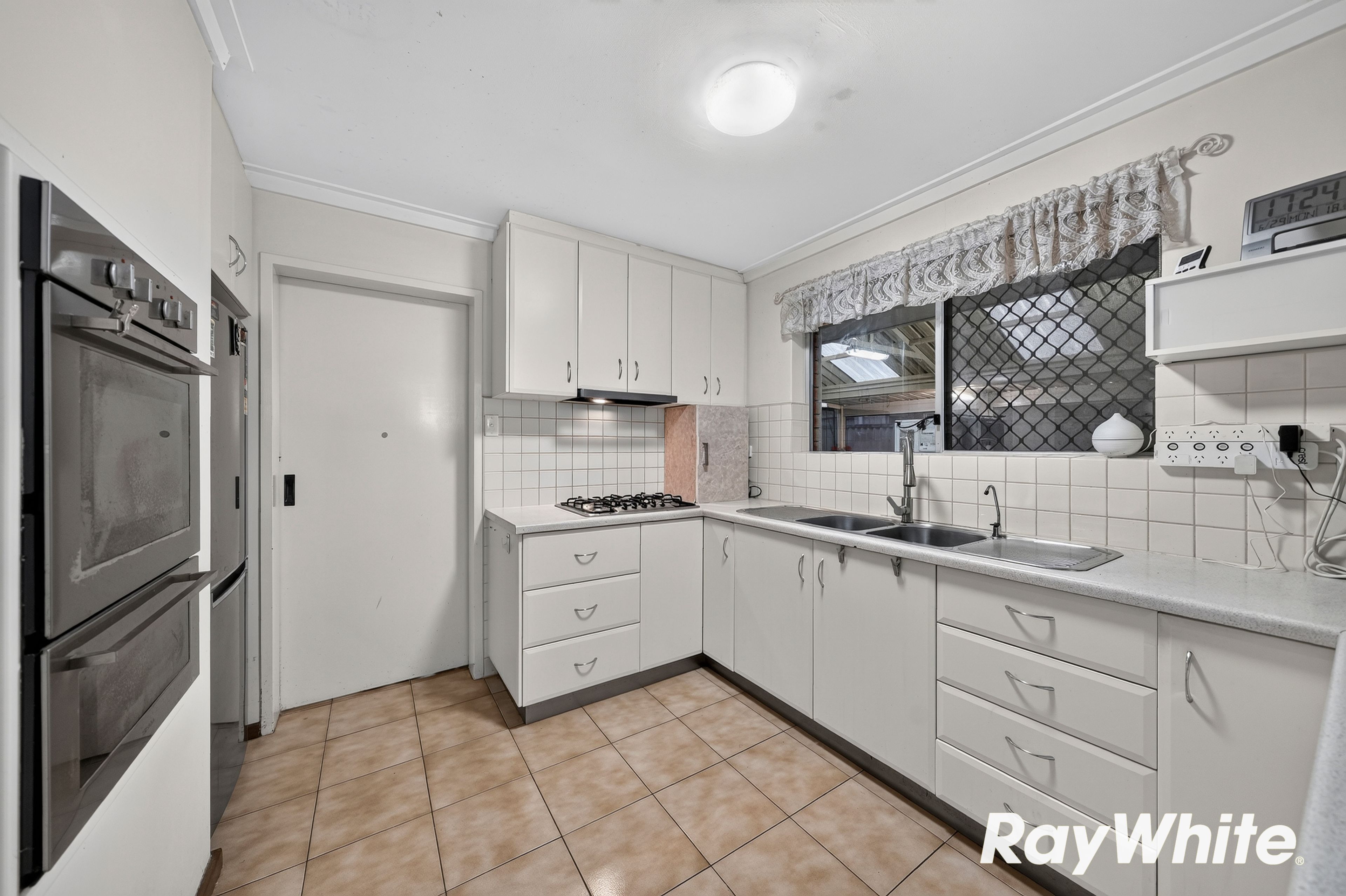 7 Rumble Street — photo 14 of 29