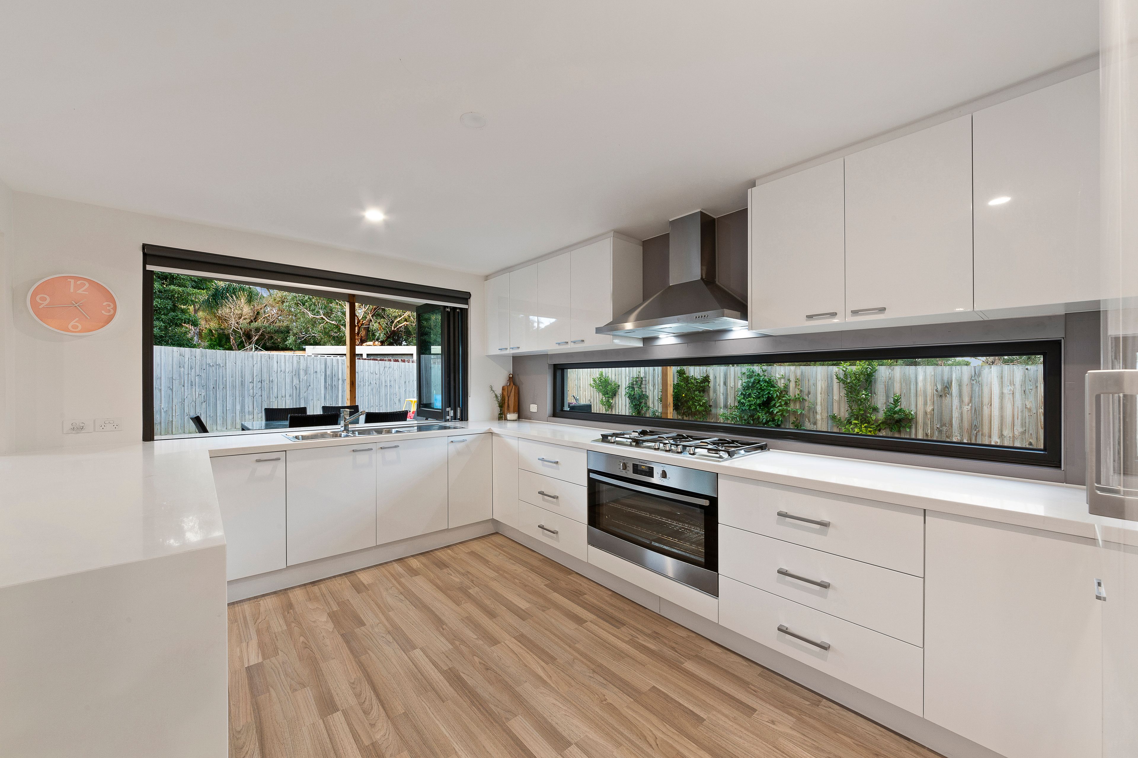 4 Naomi Court, Frankston, VIC 3199