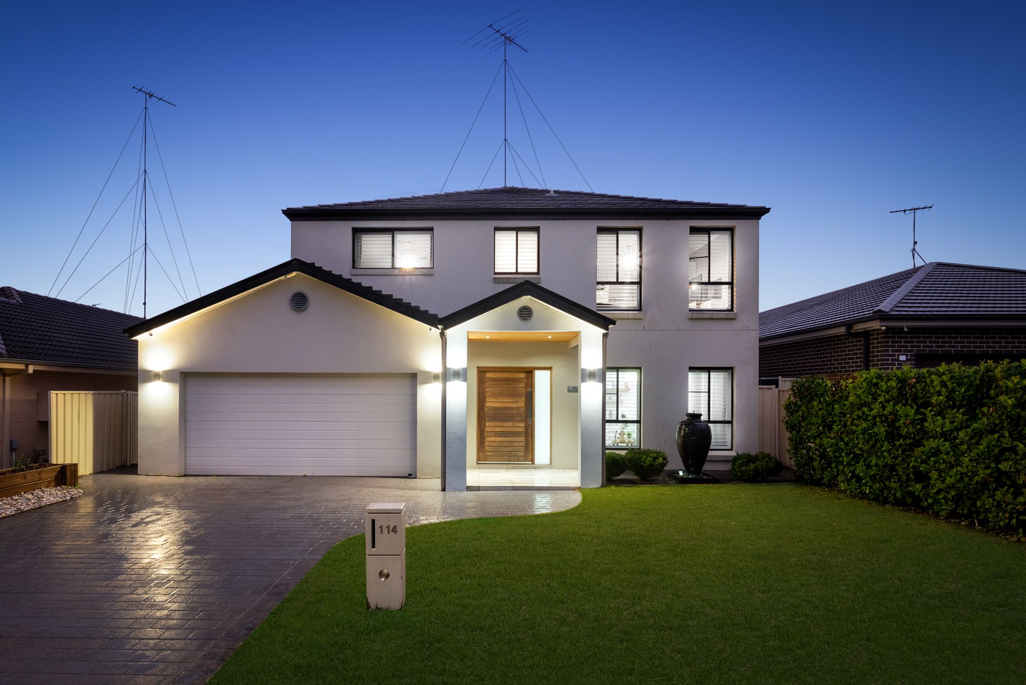 114 Ridgetop Drive, Glenmore Park NSW 2745