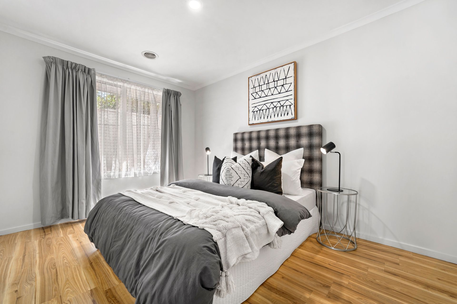 12 Rebecca Court — photo 10 of 17
