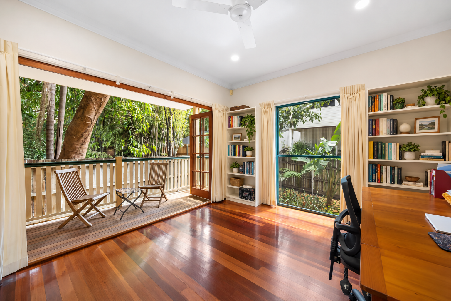 215A Latrobe Terrace — photo 8 of 19