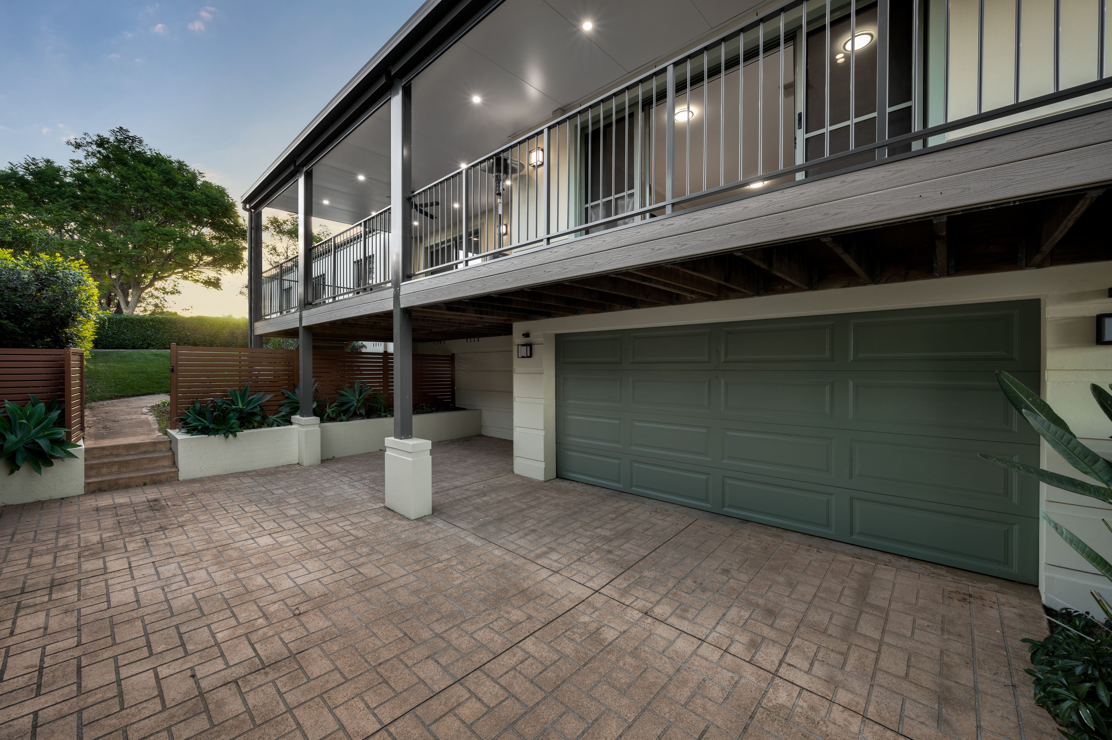 2 Elizabeth Henrietta Circuit, Macquarie Links, NSW 2565