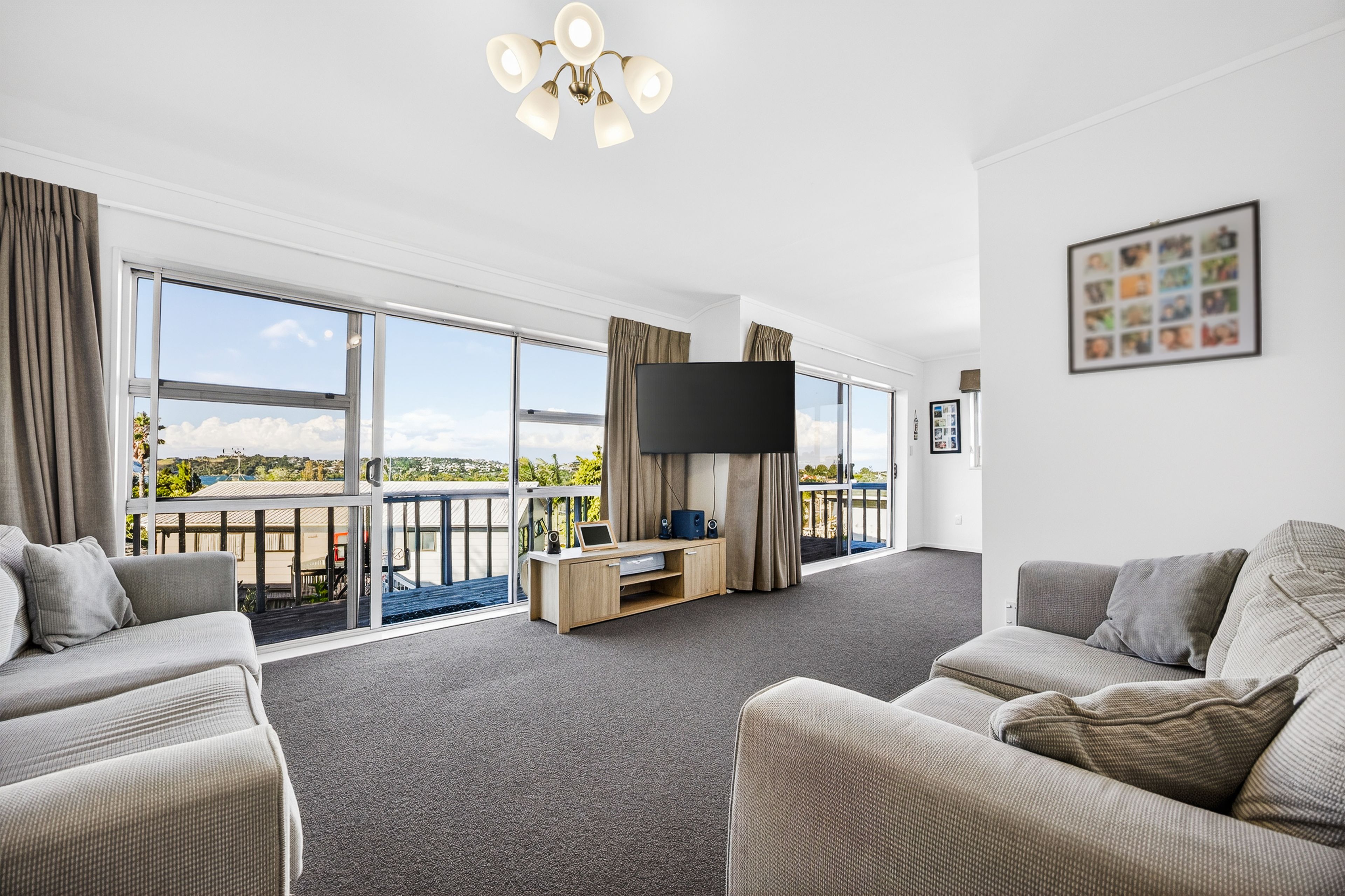 37B Polkinghorne Drive, Manly, Rodney