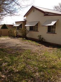 10 Stirling Street, Inverell, NSW 2360
