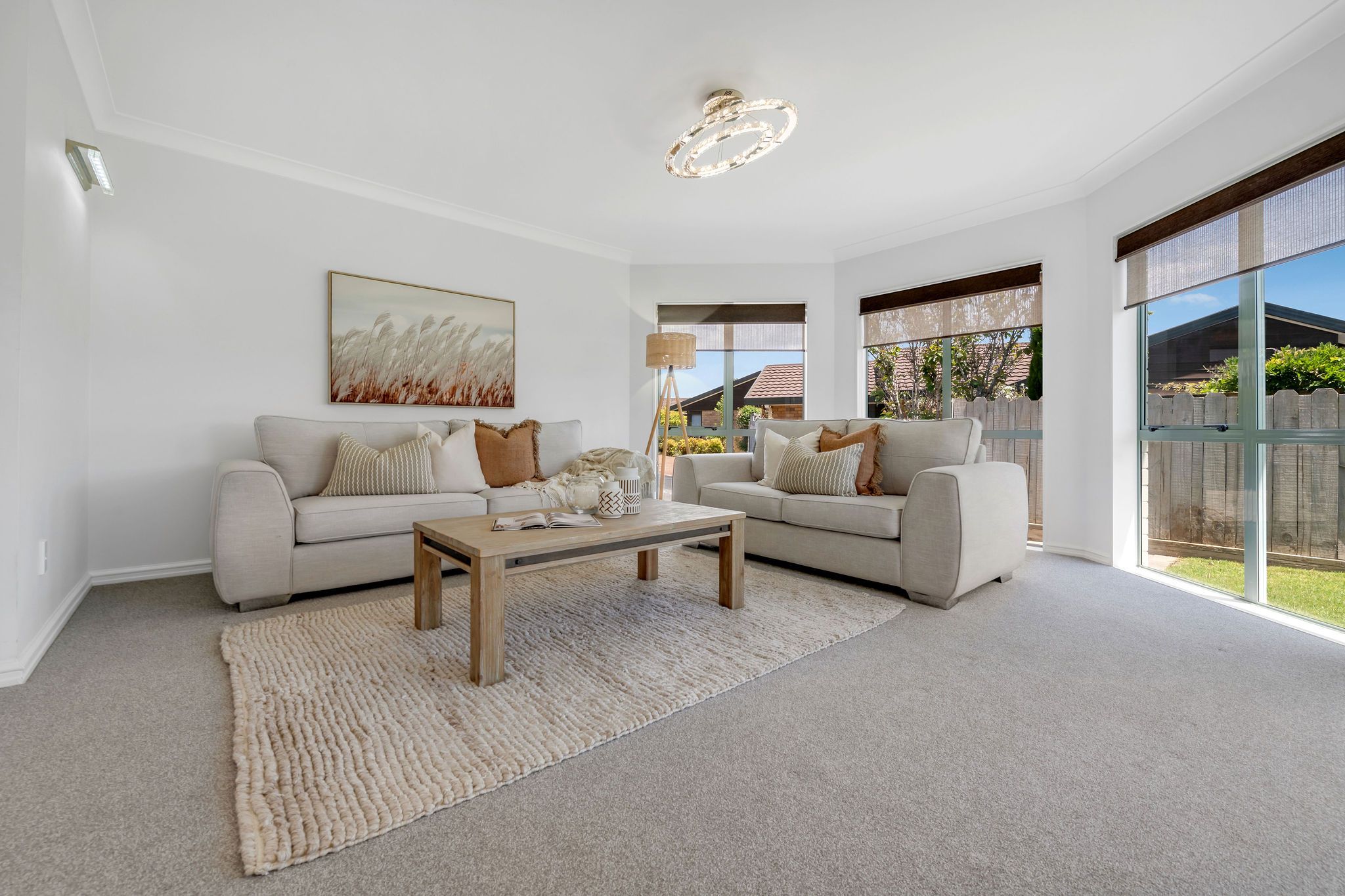2/10 Simmental Crescent, Somerville, Manukau City