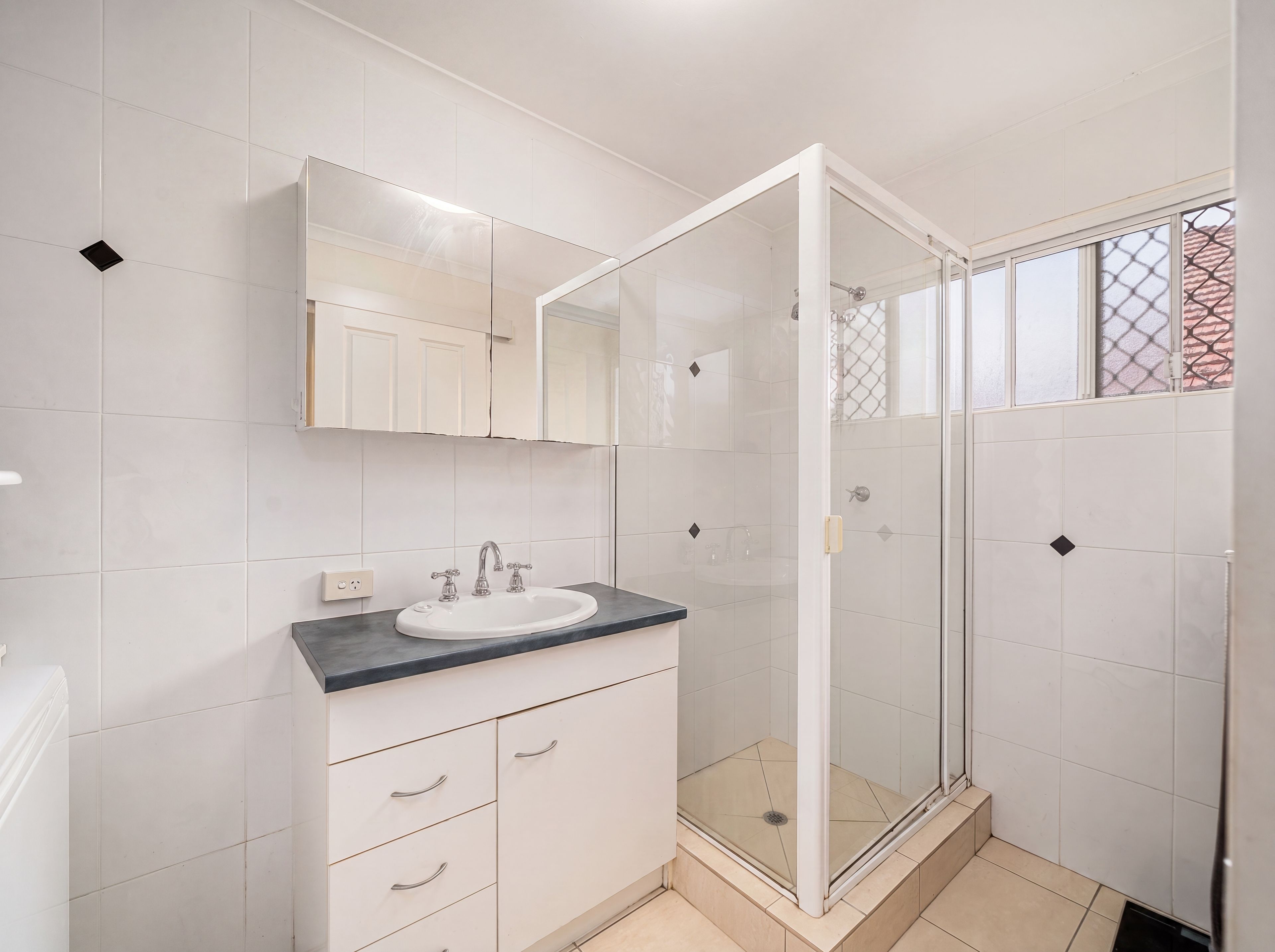 2/34 Dunns Terrace — photo 11 of 15