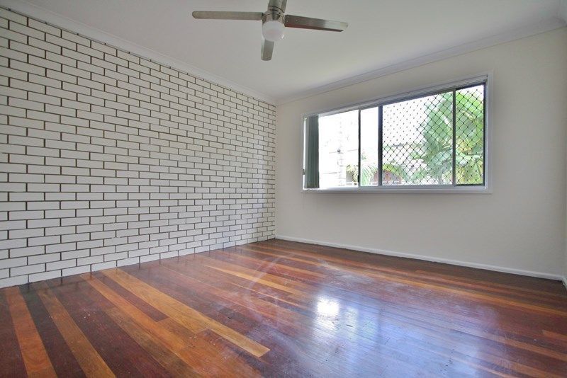 3/4 Alamine Street, Holland Park, QLD 4121
