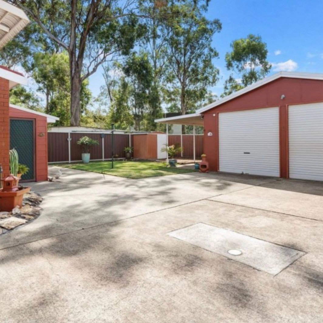 24 Brigalow Avenue, Casula, NSW 2170