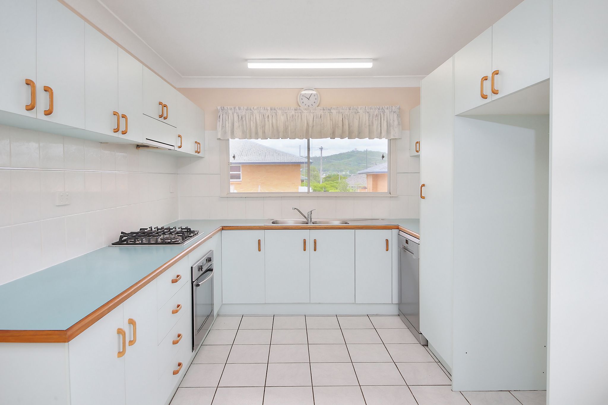 3 Balloch Street, Wishart, QLD 4122