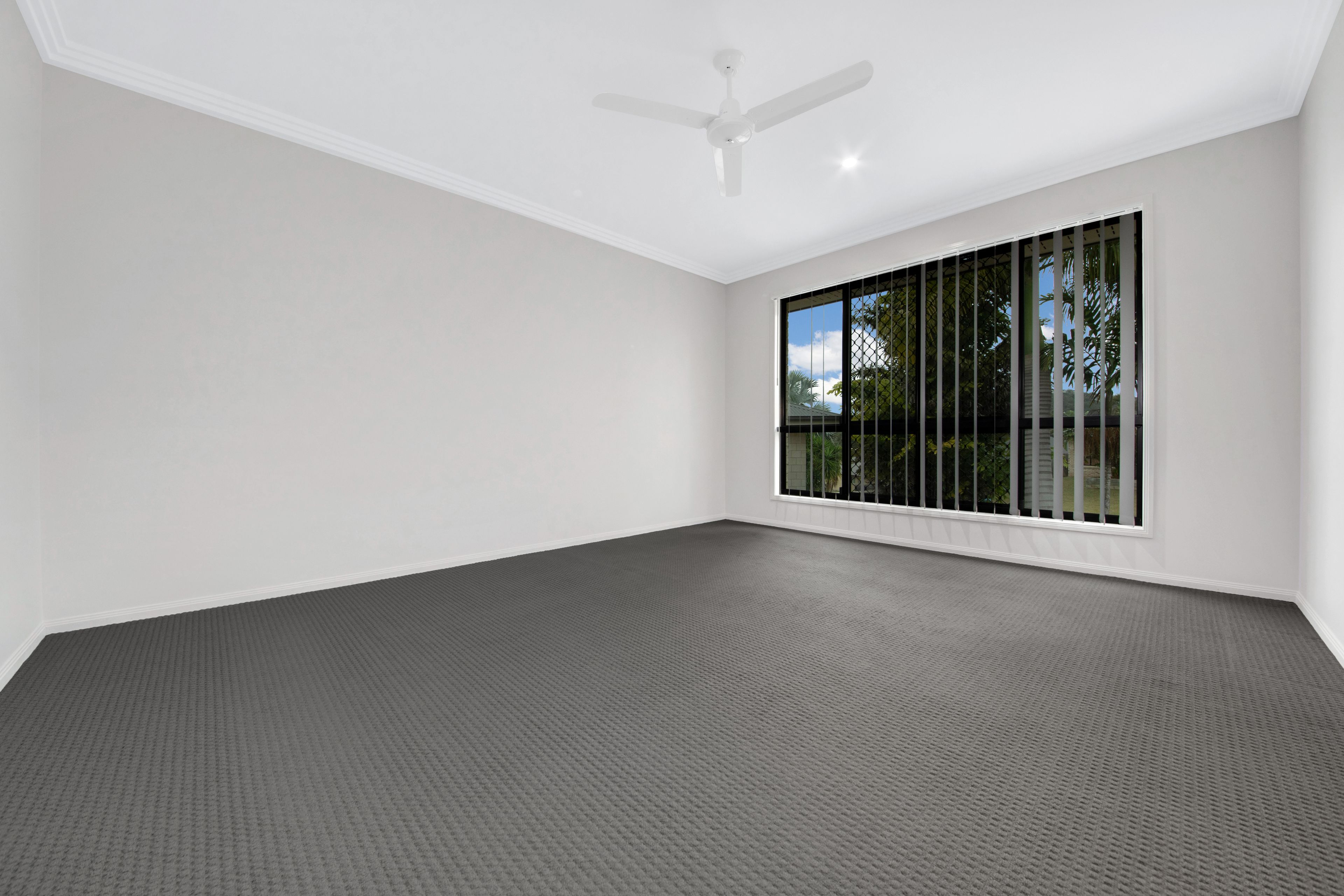 10 Redgum Drive, Kirkwood, QLD 4680
