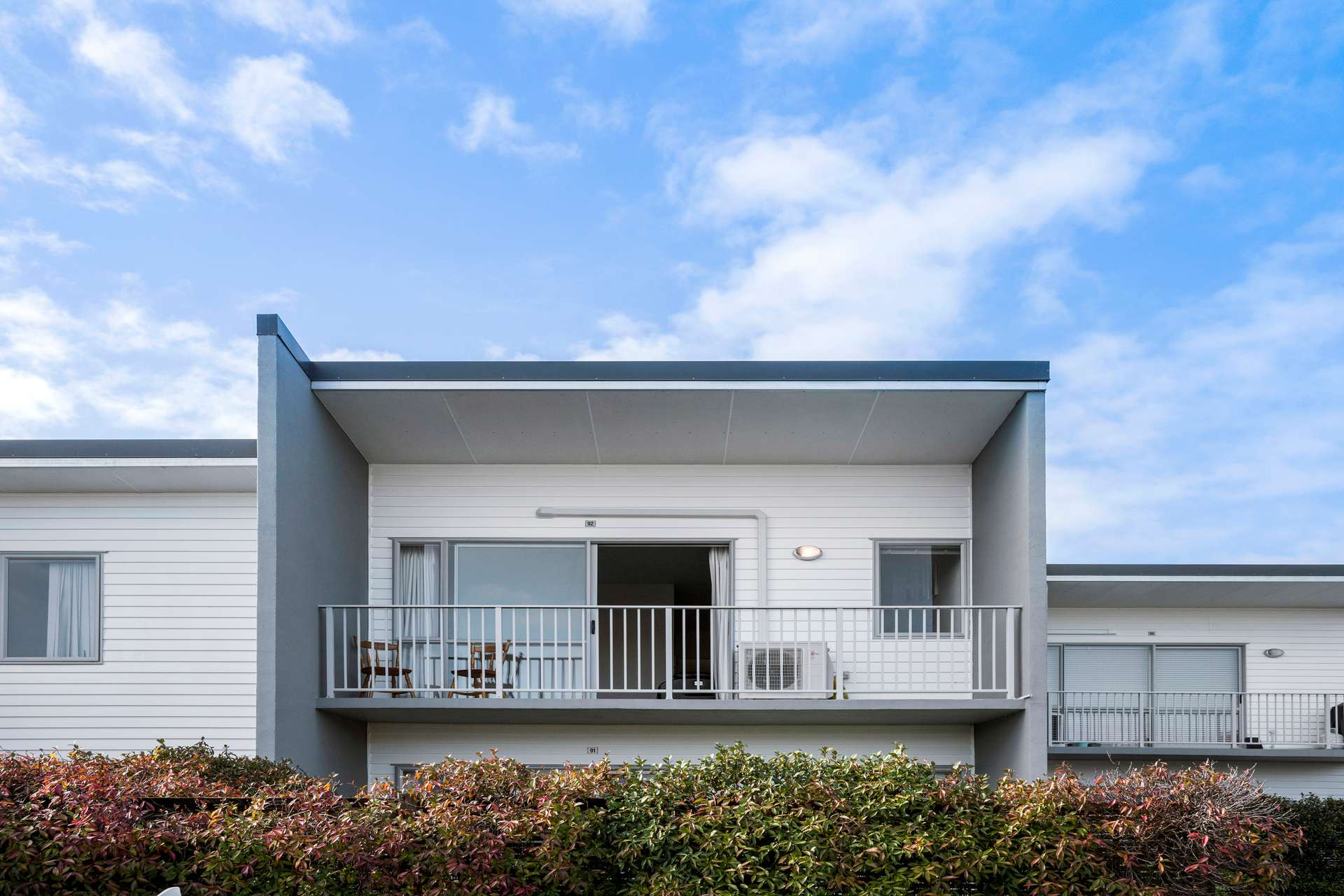 92/7 Kelvin Hart Drive photo 1
