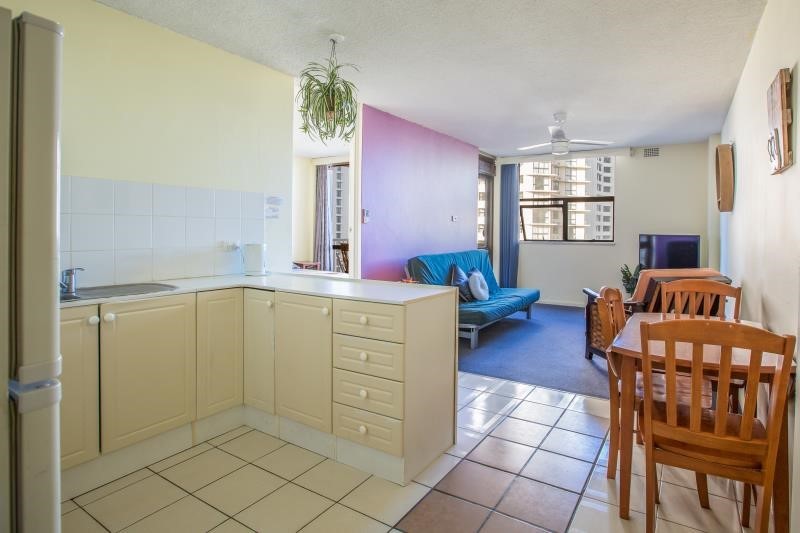 135/3049 Surfers Paradise, Surfers Paradise, QLD 4217