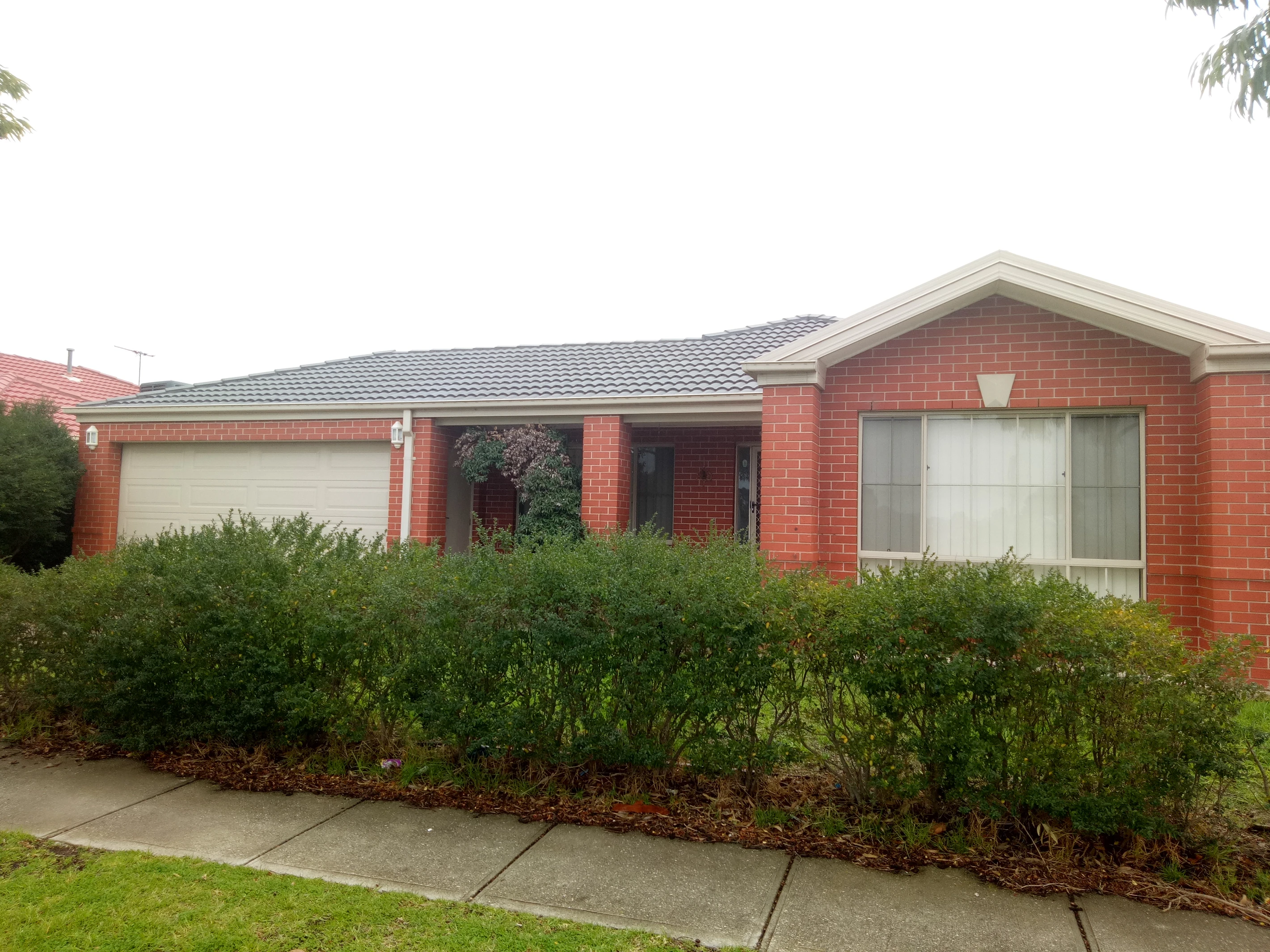 13 Clarence Street, Manor Lakes, VIC 3024