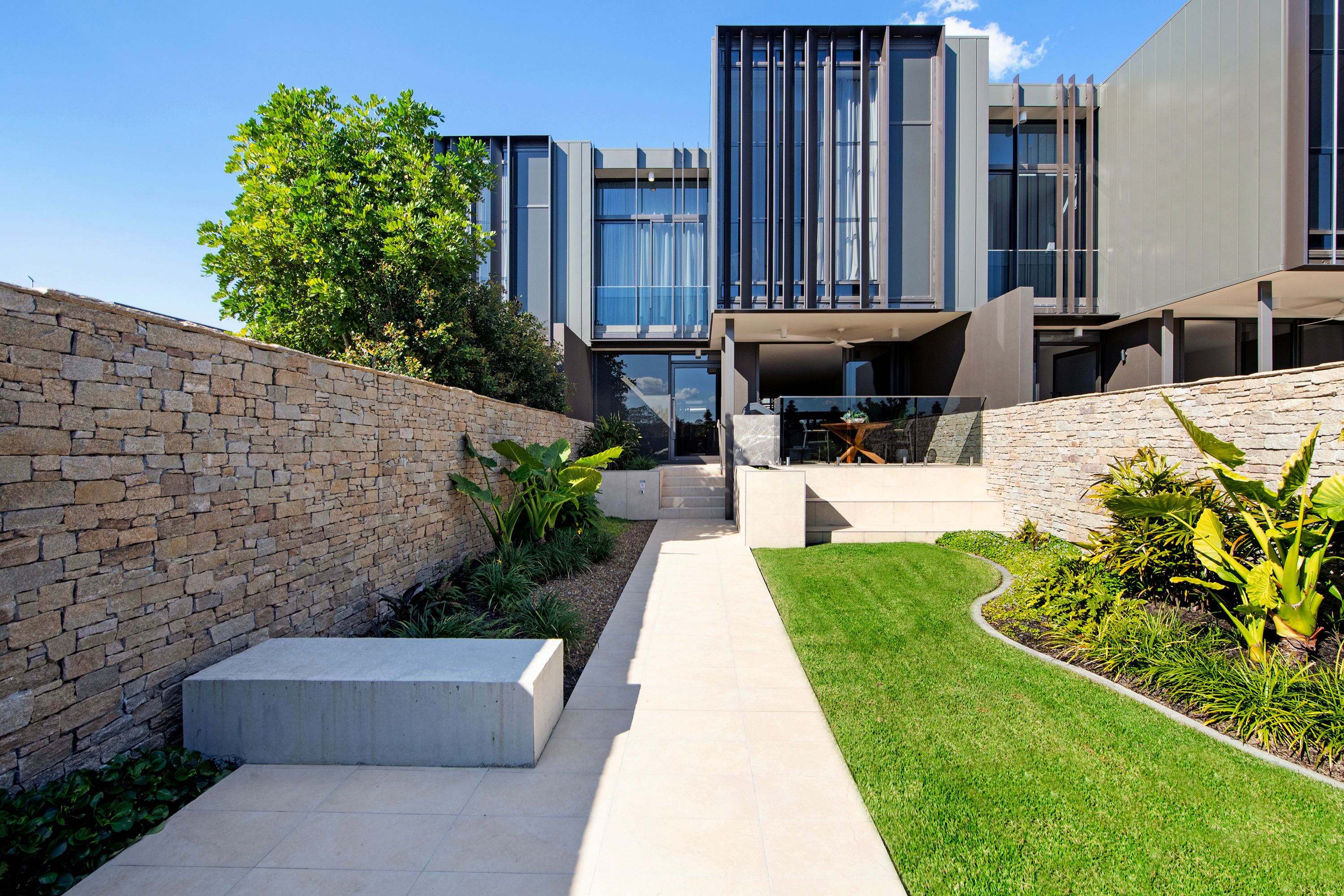 2/1 Grand Jabiru Way — photo from Ray White Surfers Paradise