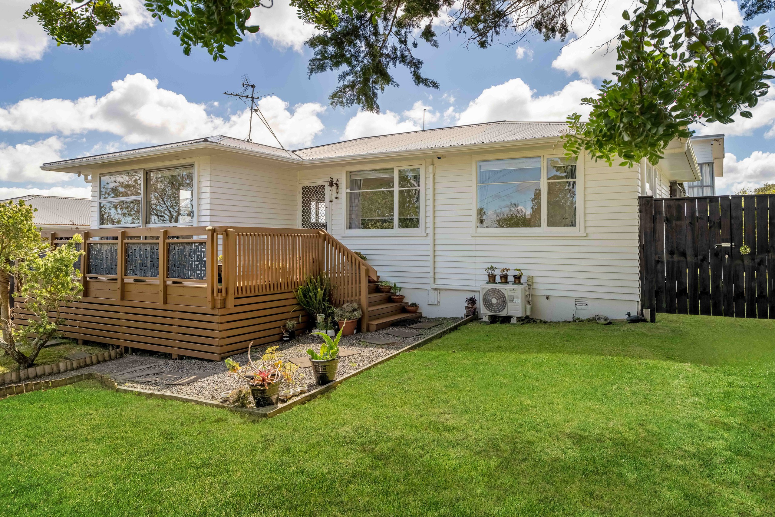 217 Halsey Drive, Lynfield, Auckland City