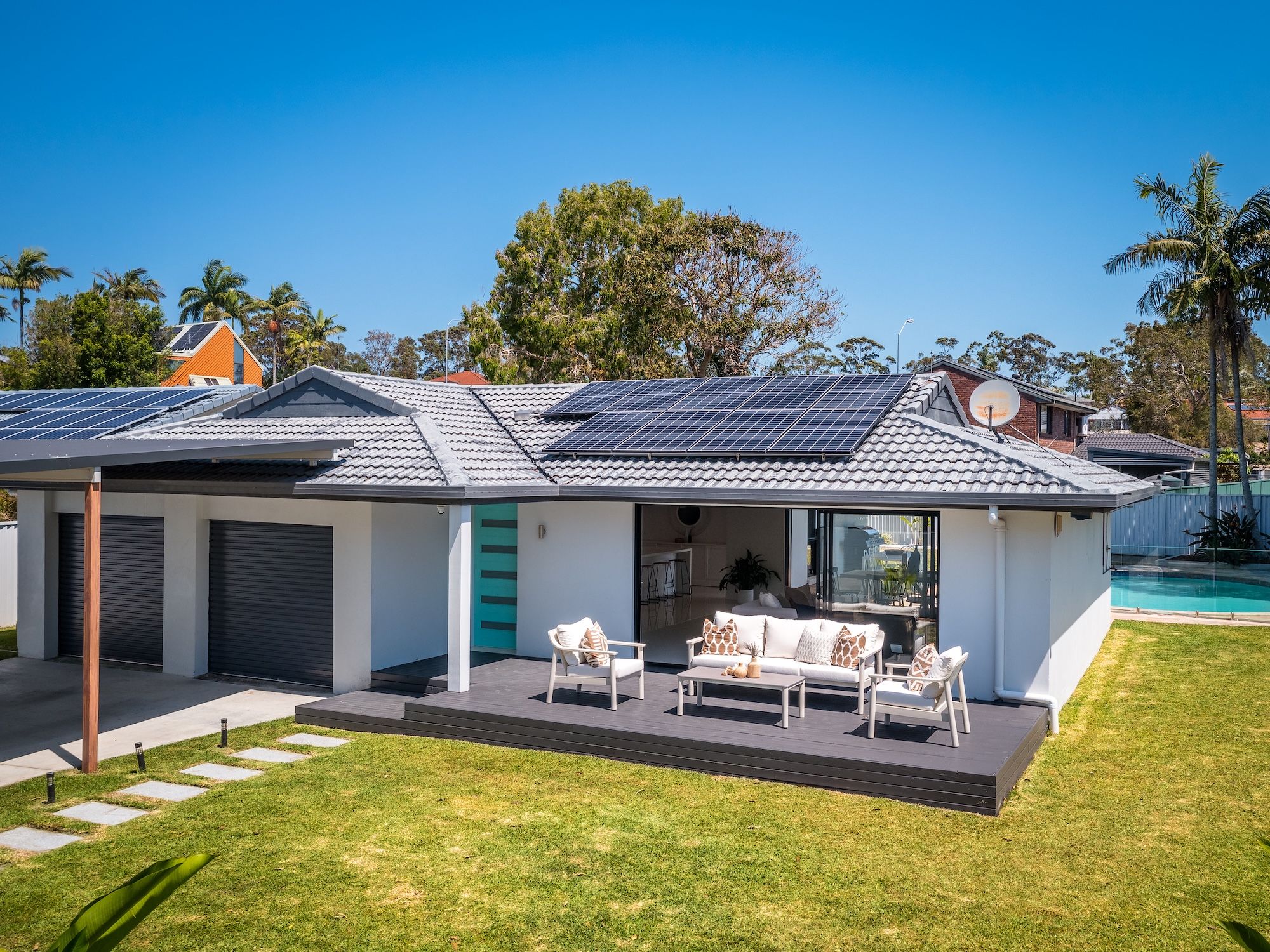 12 Queenscliff Crescent, Robina, QLD 4226