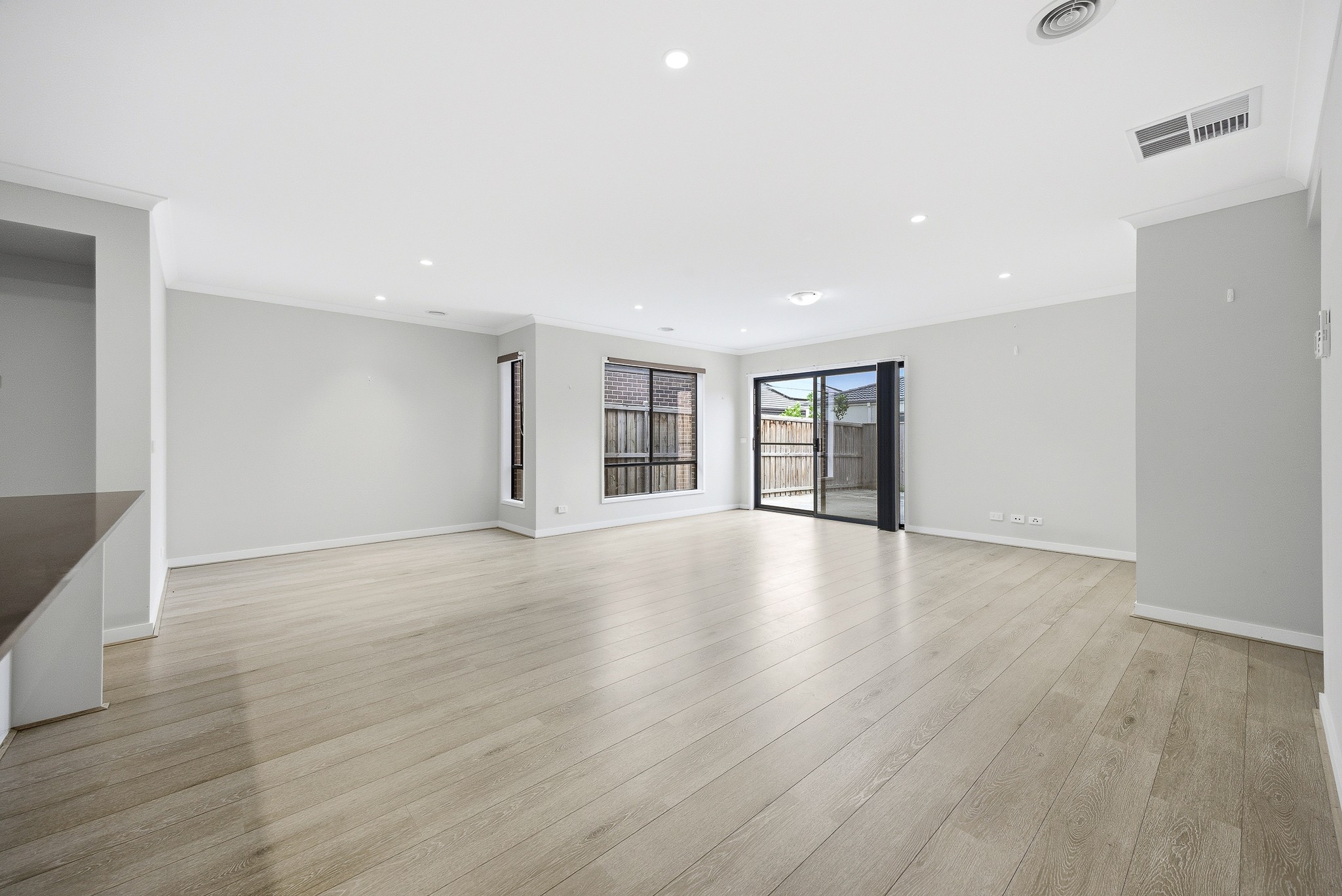 25 Shulze Drive, Clyde North, VIC 3978