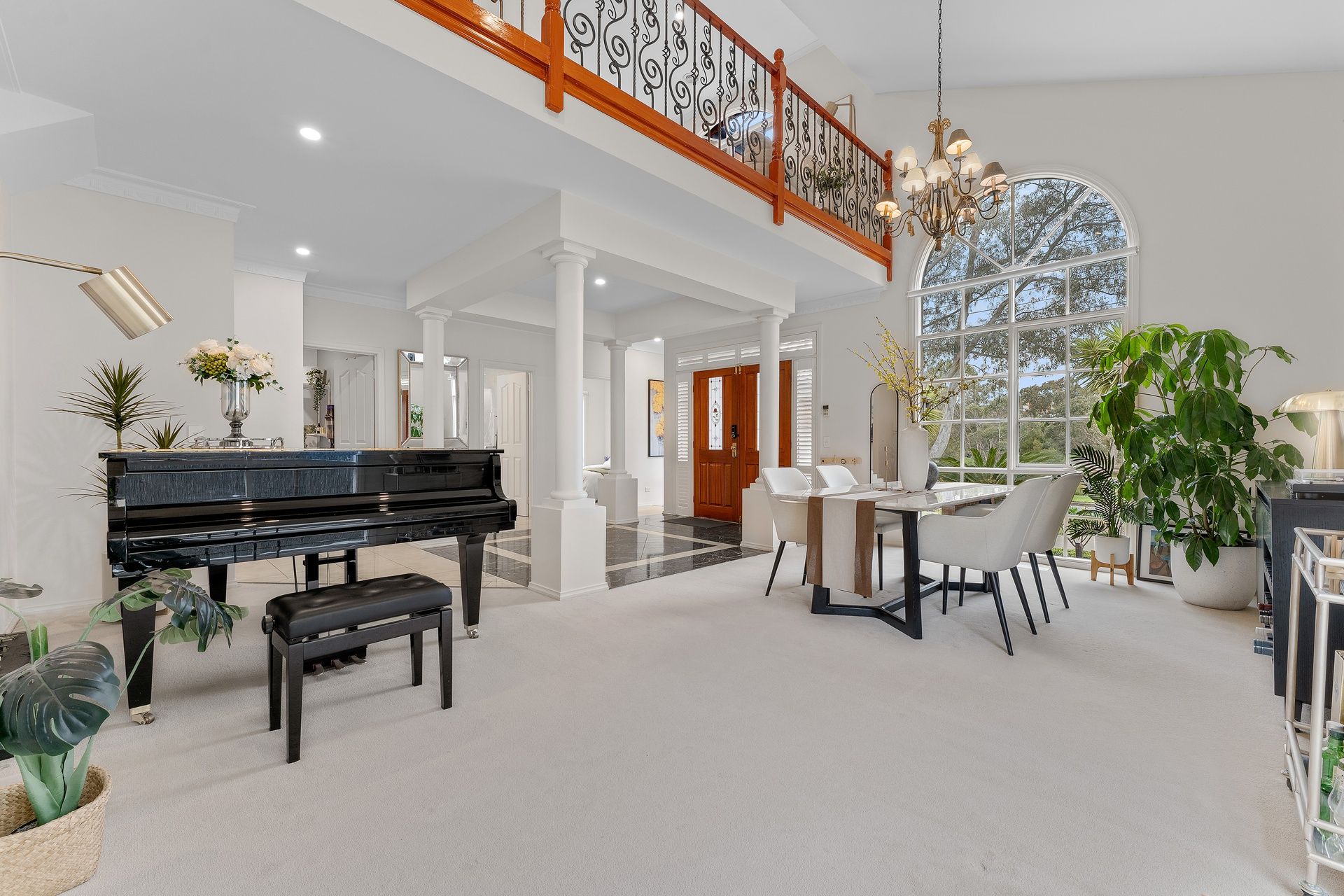 94 Herriotts Boulevard, Glen Waverley VIC 3150