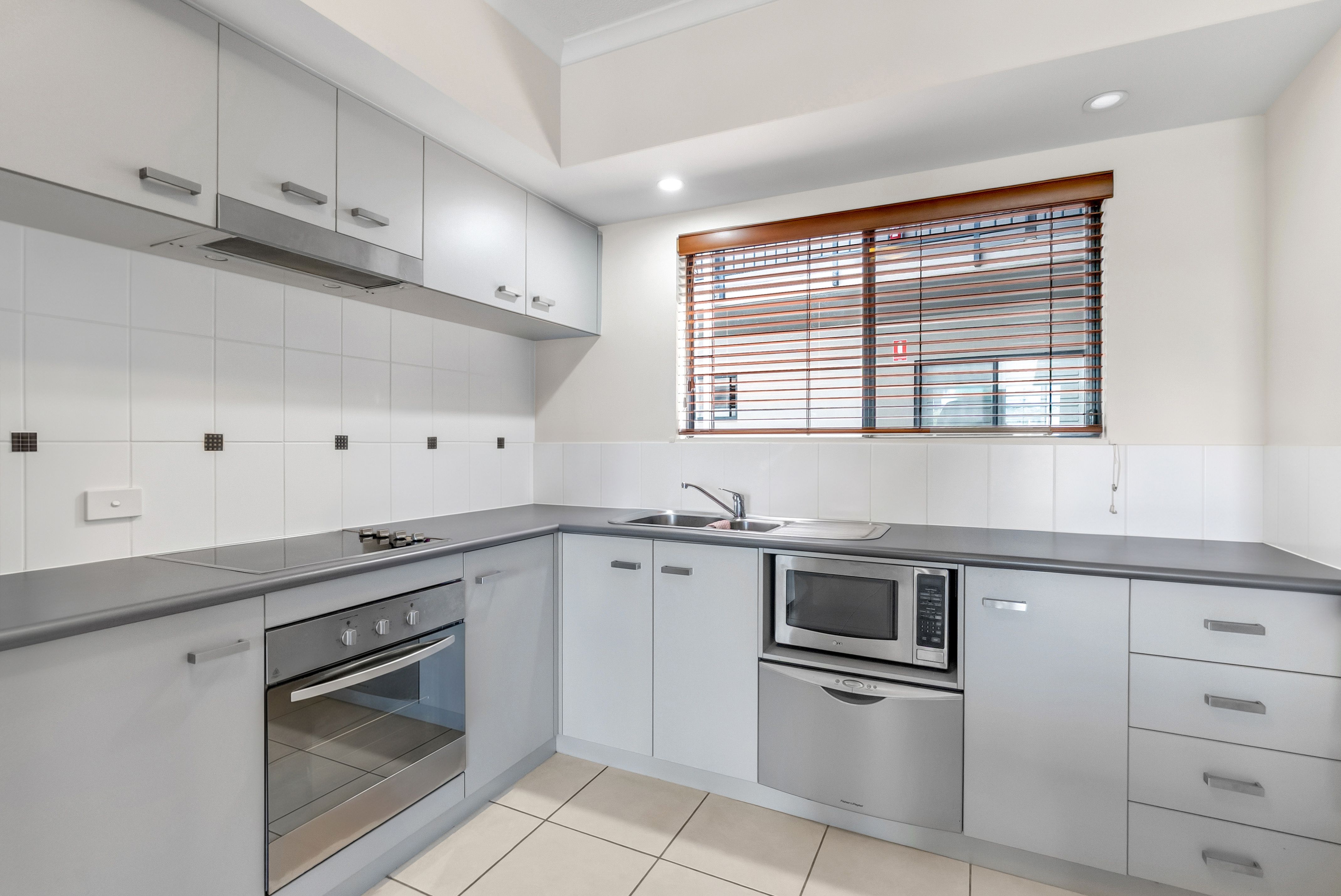 14/32-36 Trinity Beach Road — photo 11 of 28