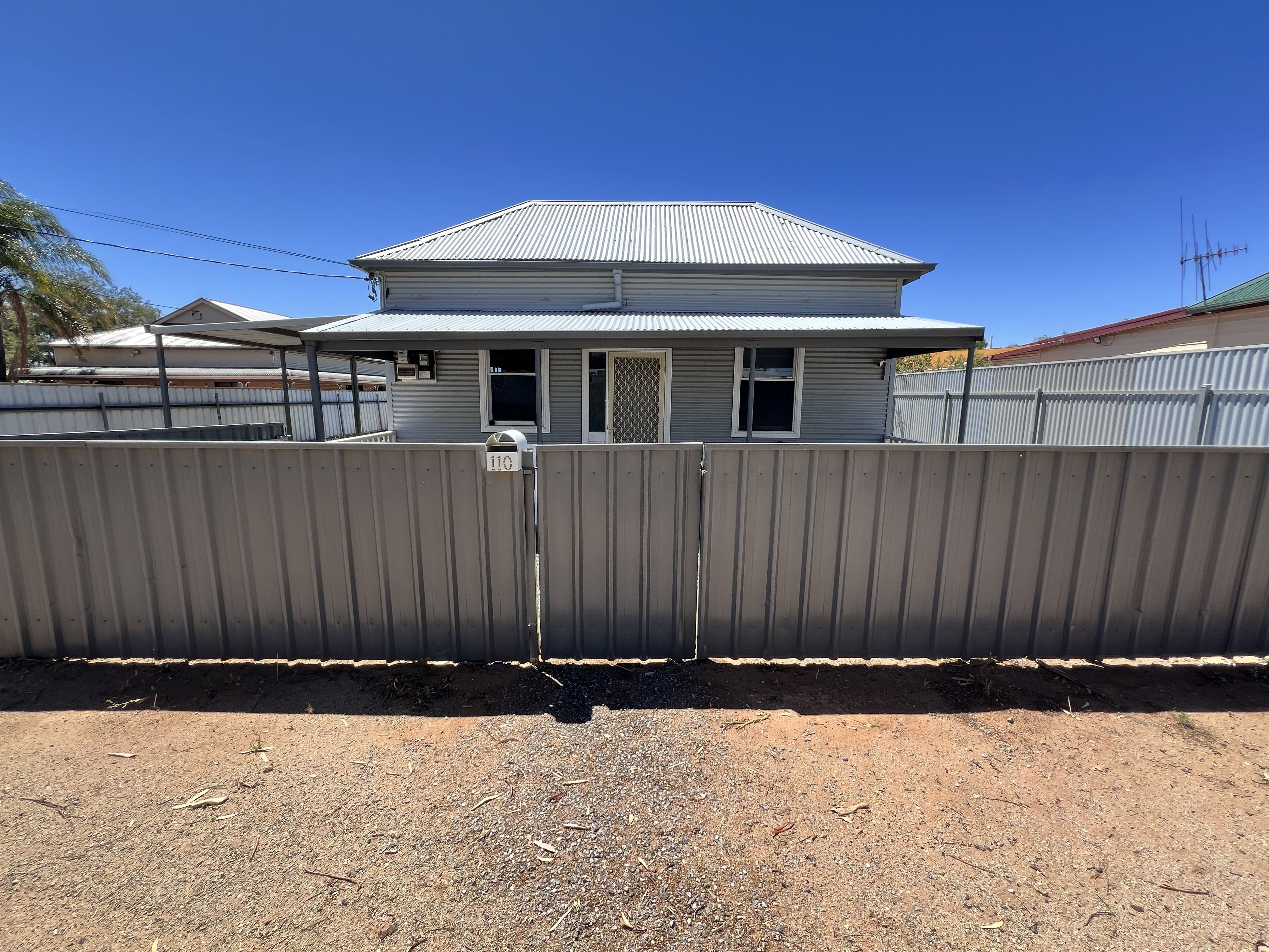 110 Ryan Street, Broken Hill NSW 2880