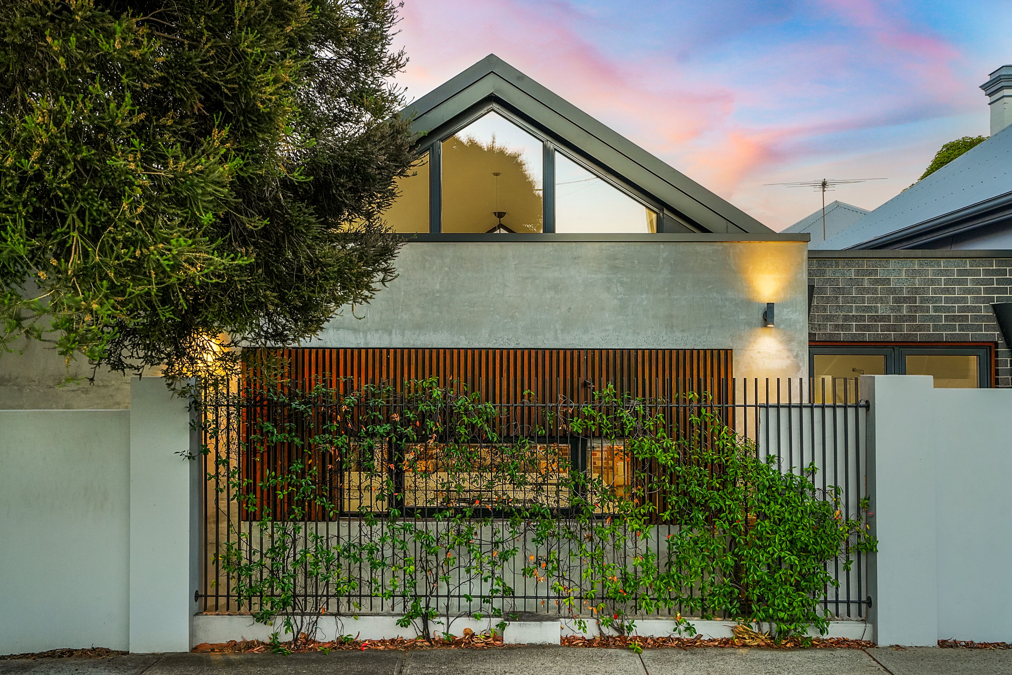 62 Richmond Street, Leederville, WA 6007