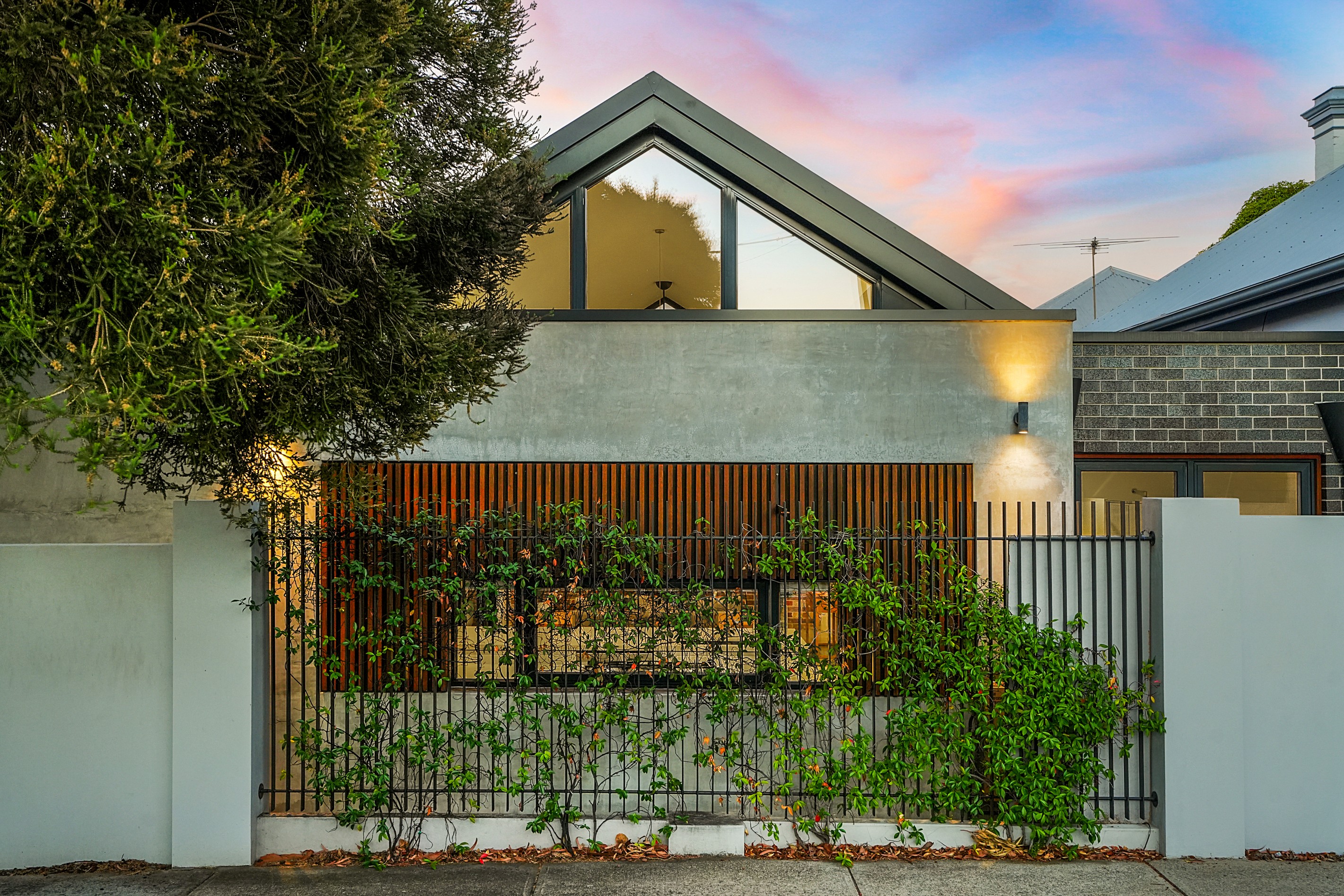 62 Richmond Street, Leederville, WA 6007