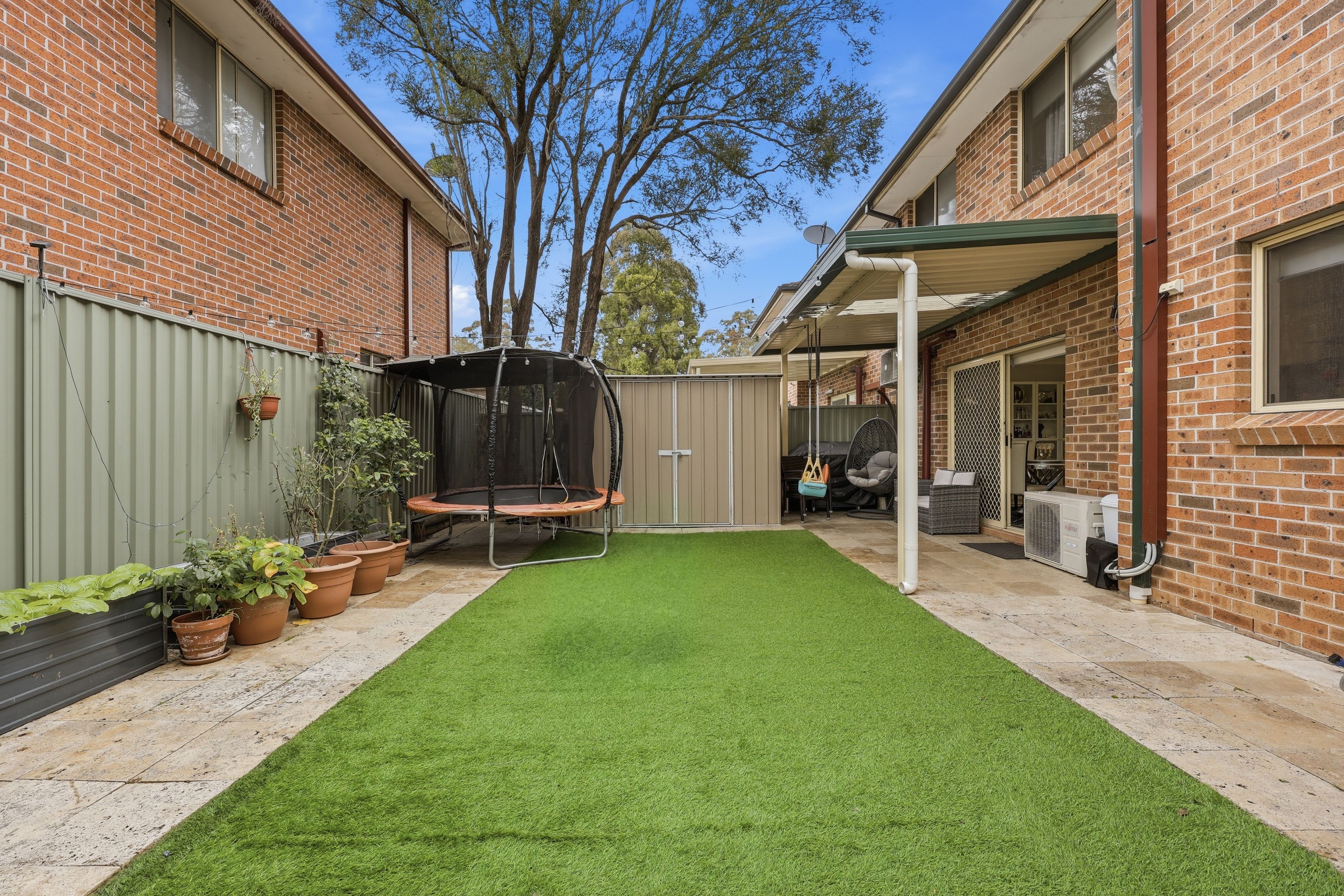 10/16 Hillcrest Road — photo 5 of 12