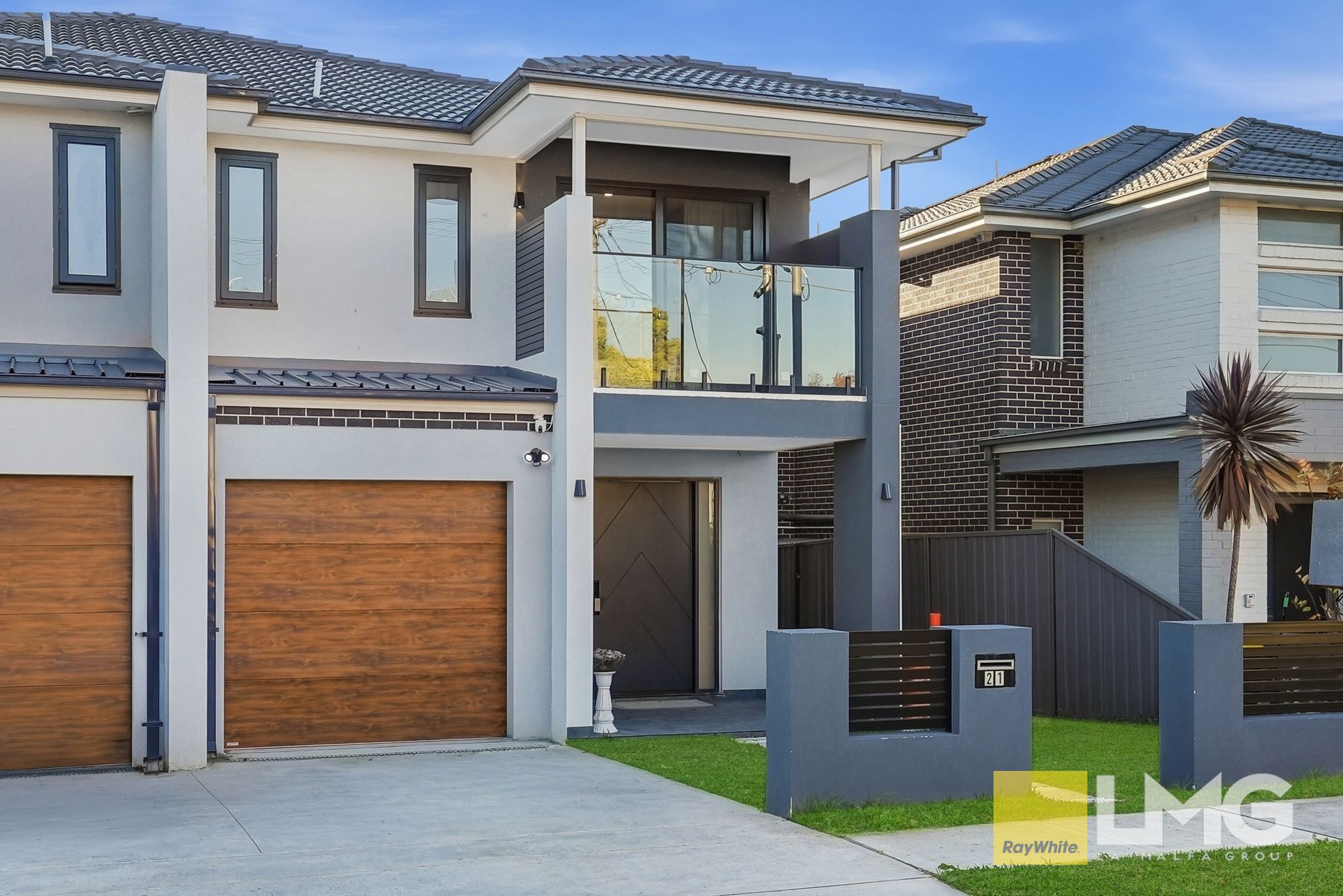 21 Cutcliffe Avenue — photo 17 of 25