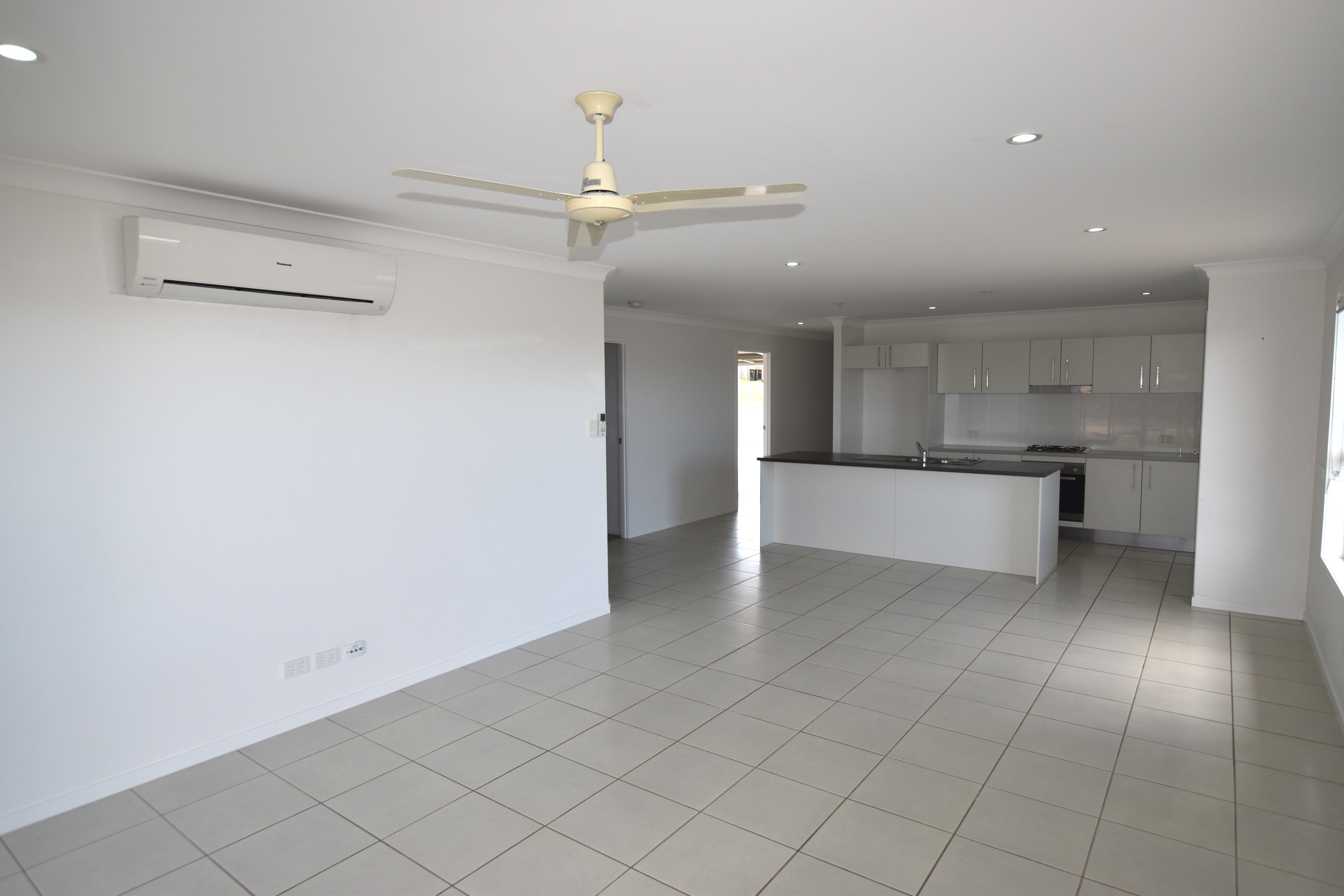 15 Wentworth Place, Glen Eden, QLD 4680