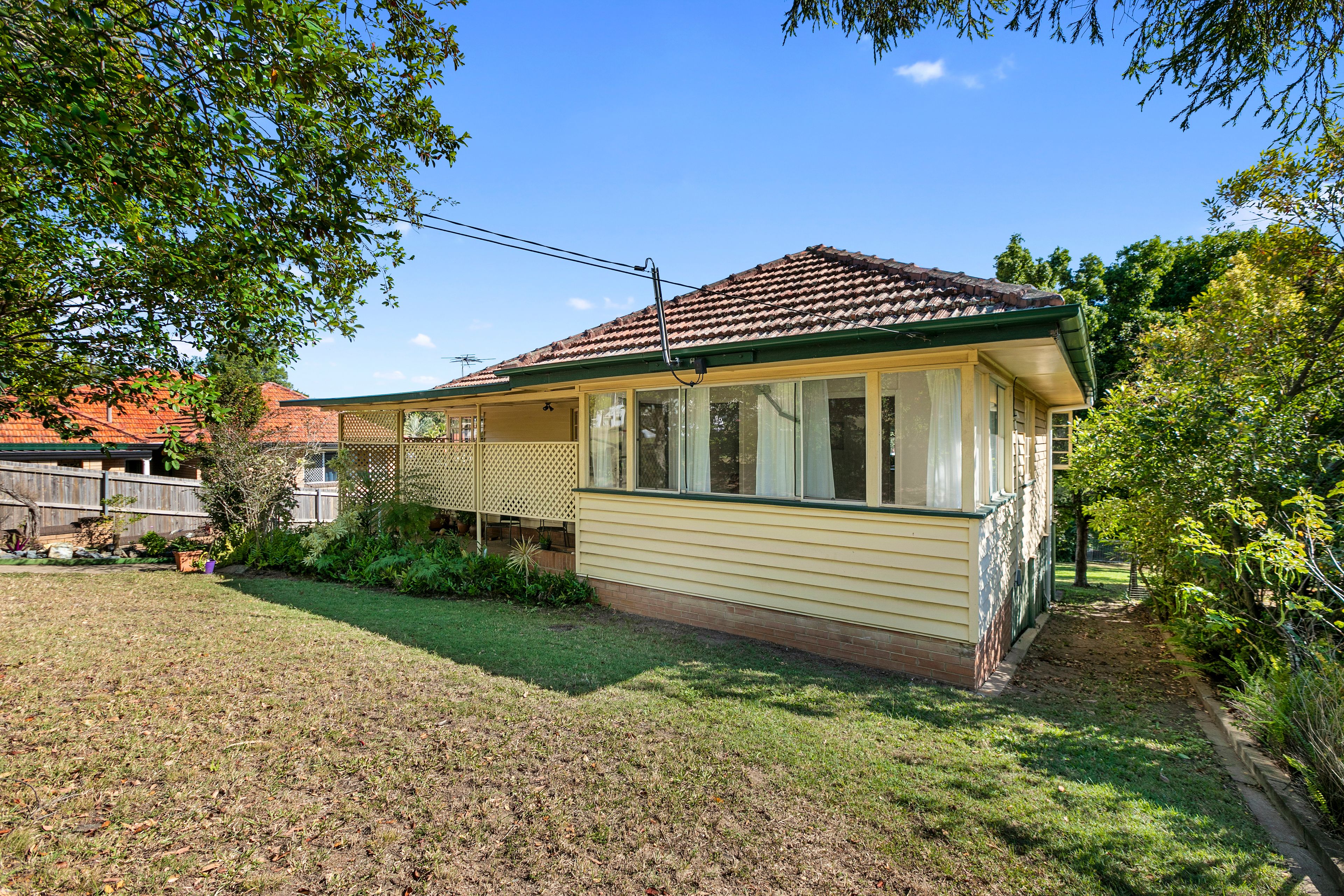 27 Gaynesford Street, Mount Gravatt QLD 4122