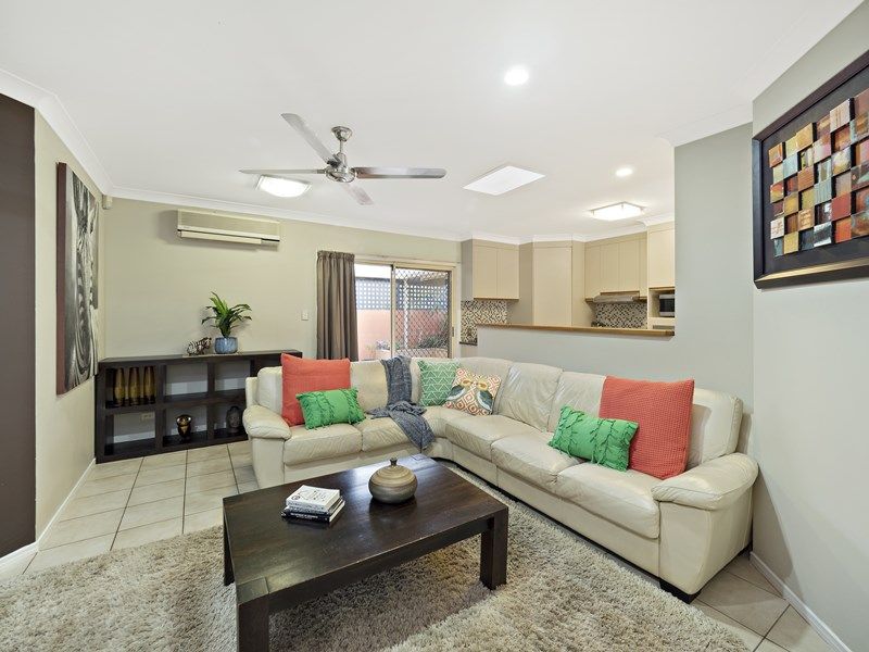 11 Hotchkiss Place, Kuraby, QLD 4112