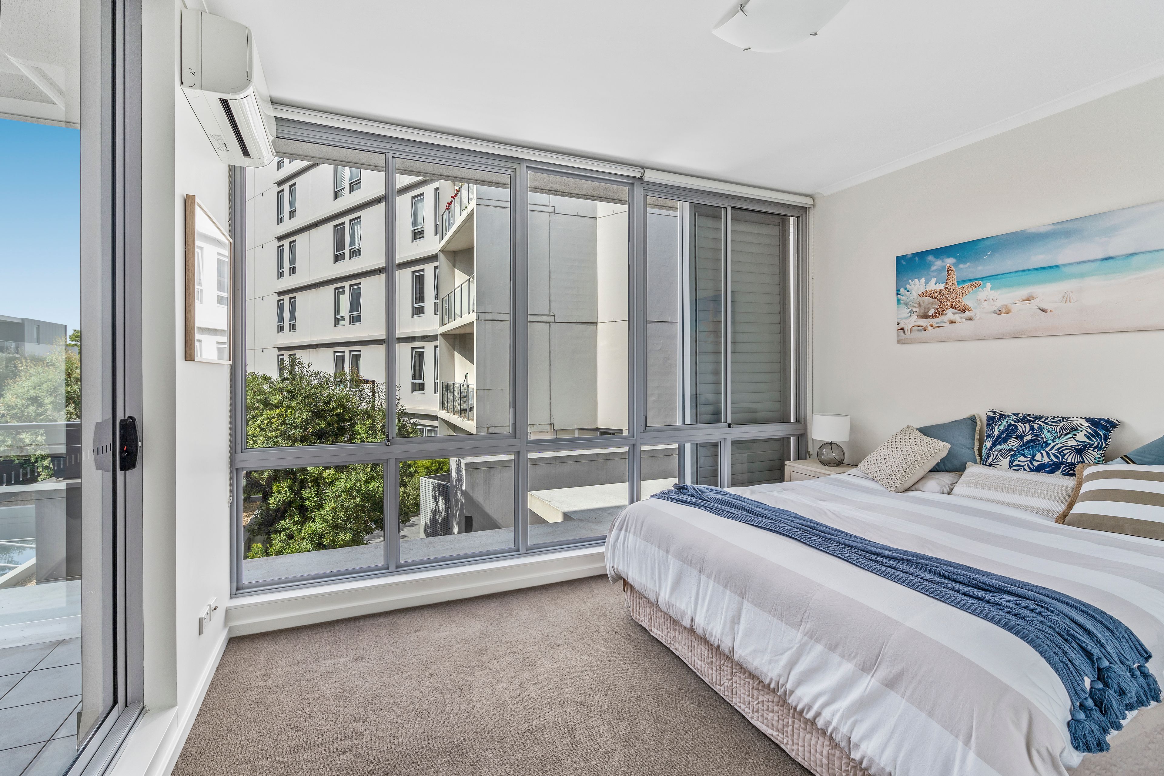 10 Sturdee Parade, Dee Why NSW 2099