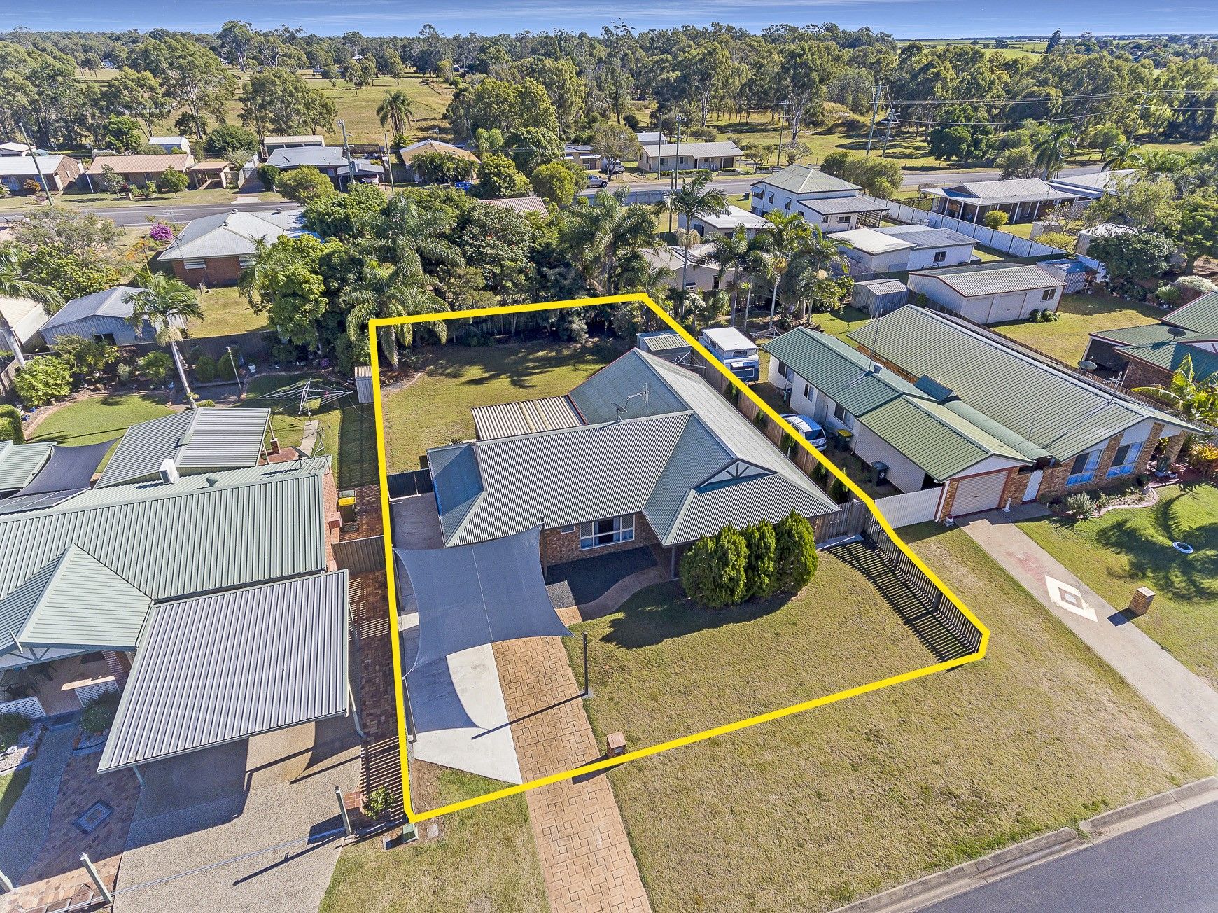 33 Kookaburra Street, Bundaberg North, QLD 4670