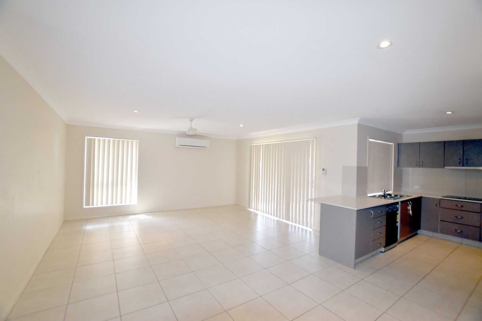 3 Redgum Drive, Kirkwood, QLD 4680