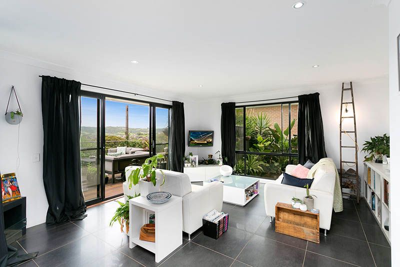 18 Murray Close, Albion Park, NSW 2527