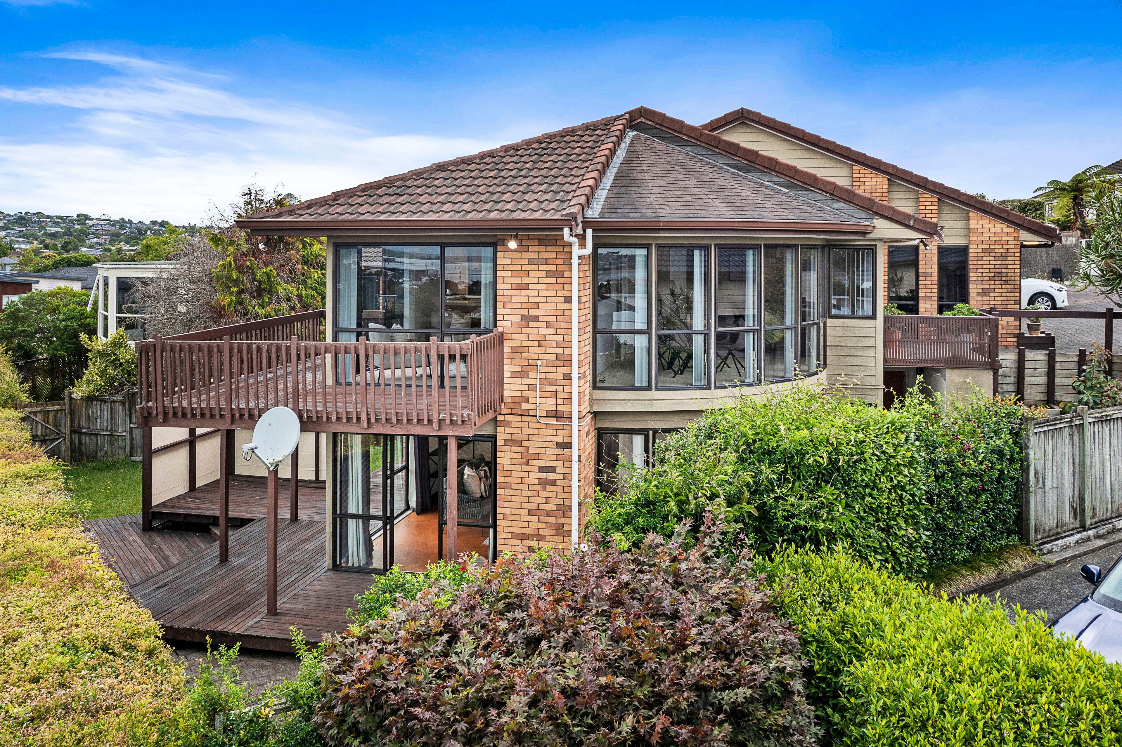 1/30 Mark Edward Drive, Half Moon Bay, Manukau City