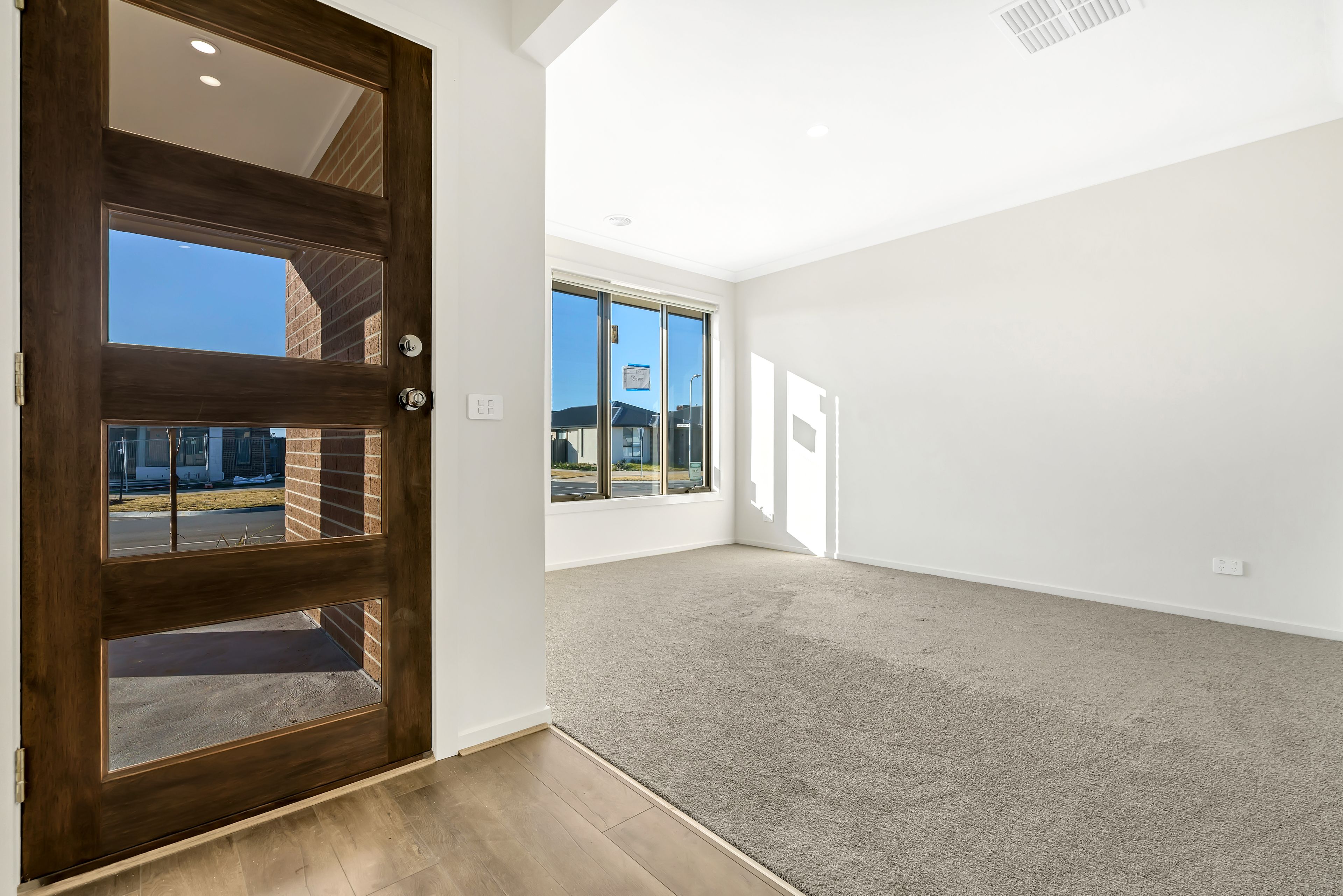 16 Sumar Drive, Craigieburn, VIC 3064
