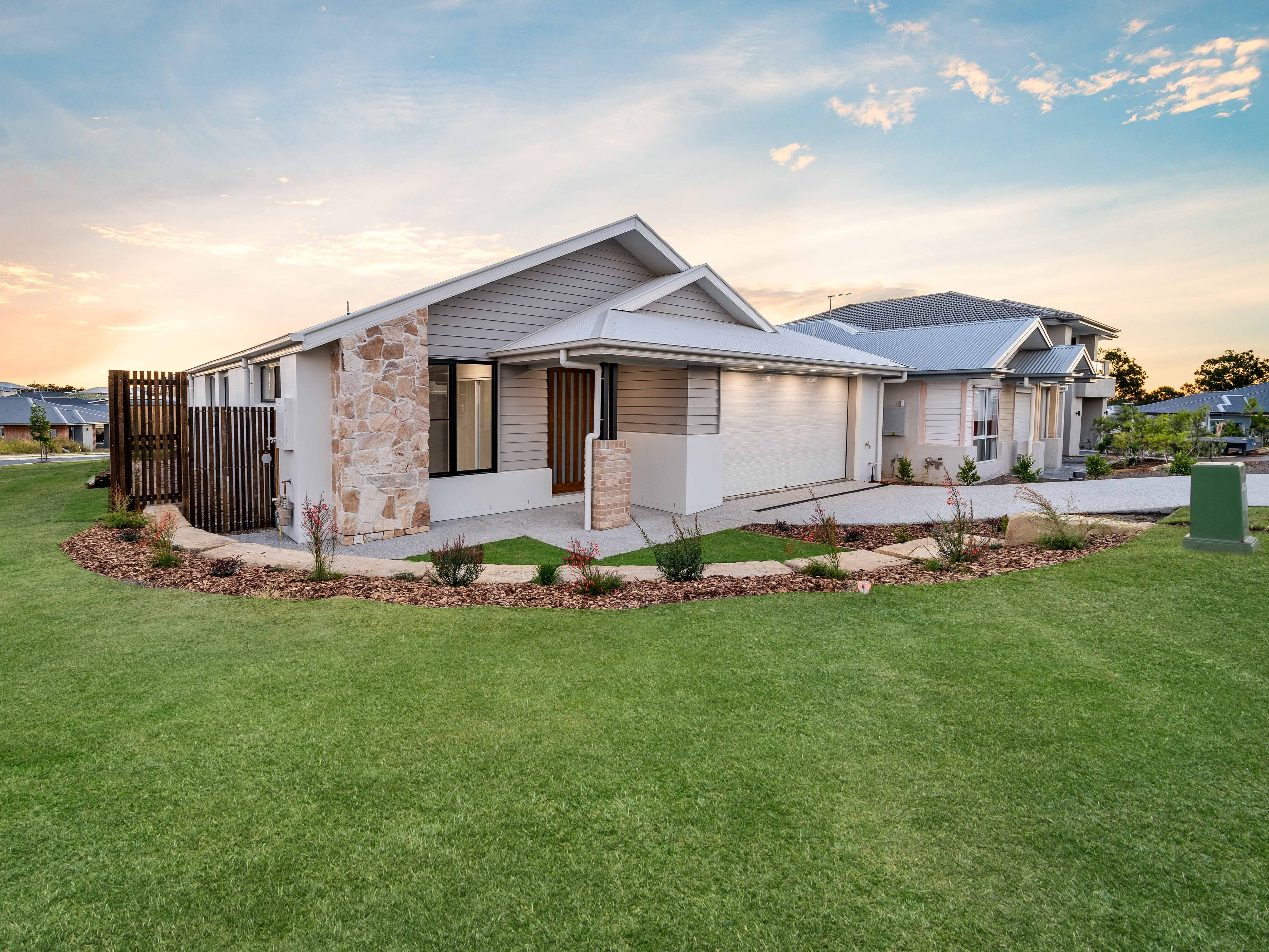 28 Sunny Crescent, Ripley, QLD 4306